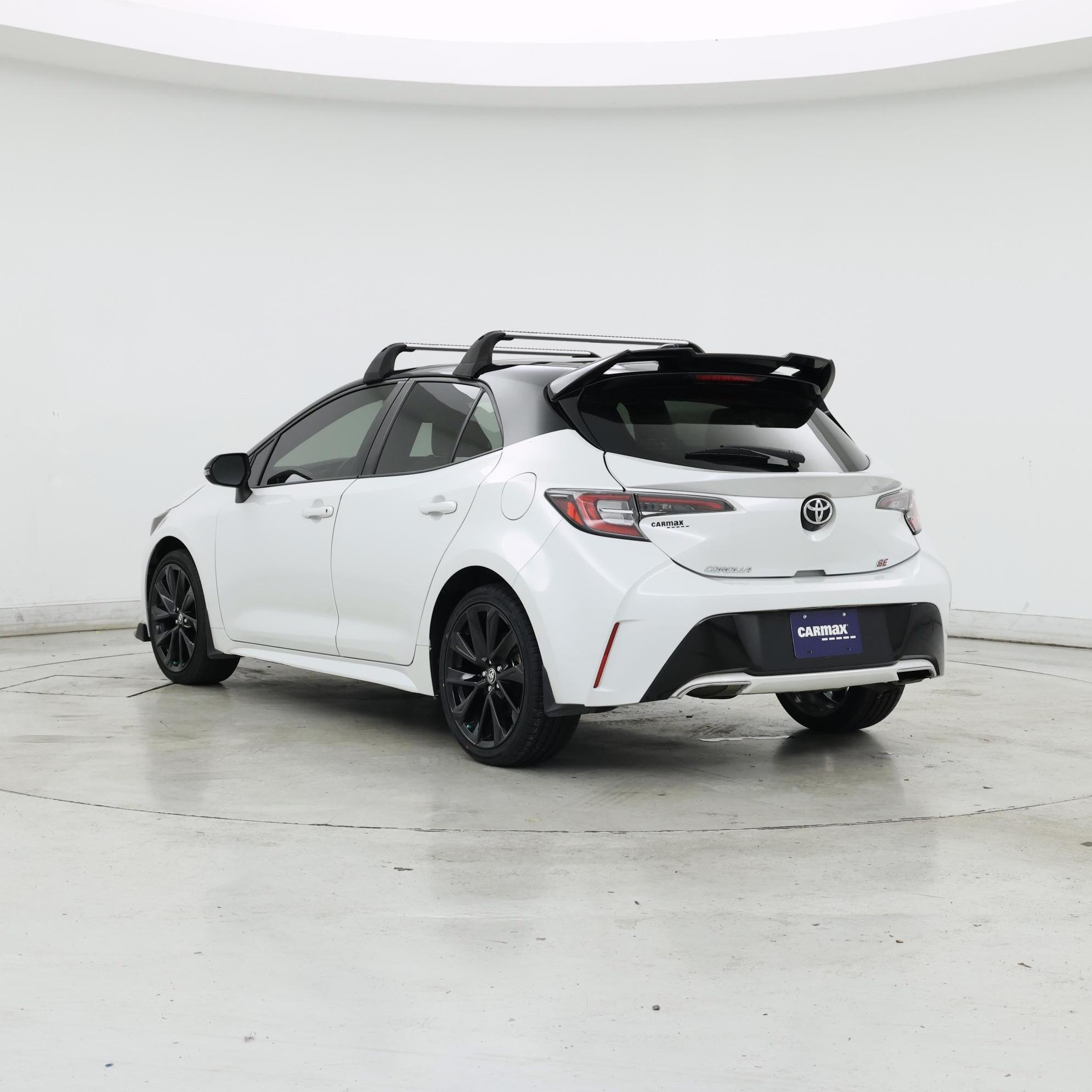 Thumbnail: 2021 Toyota Corolla - 2