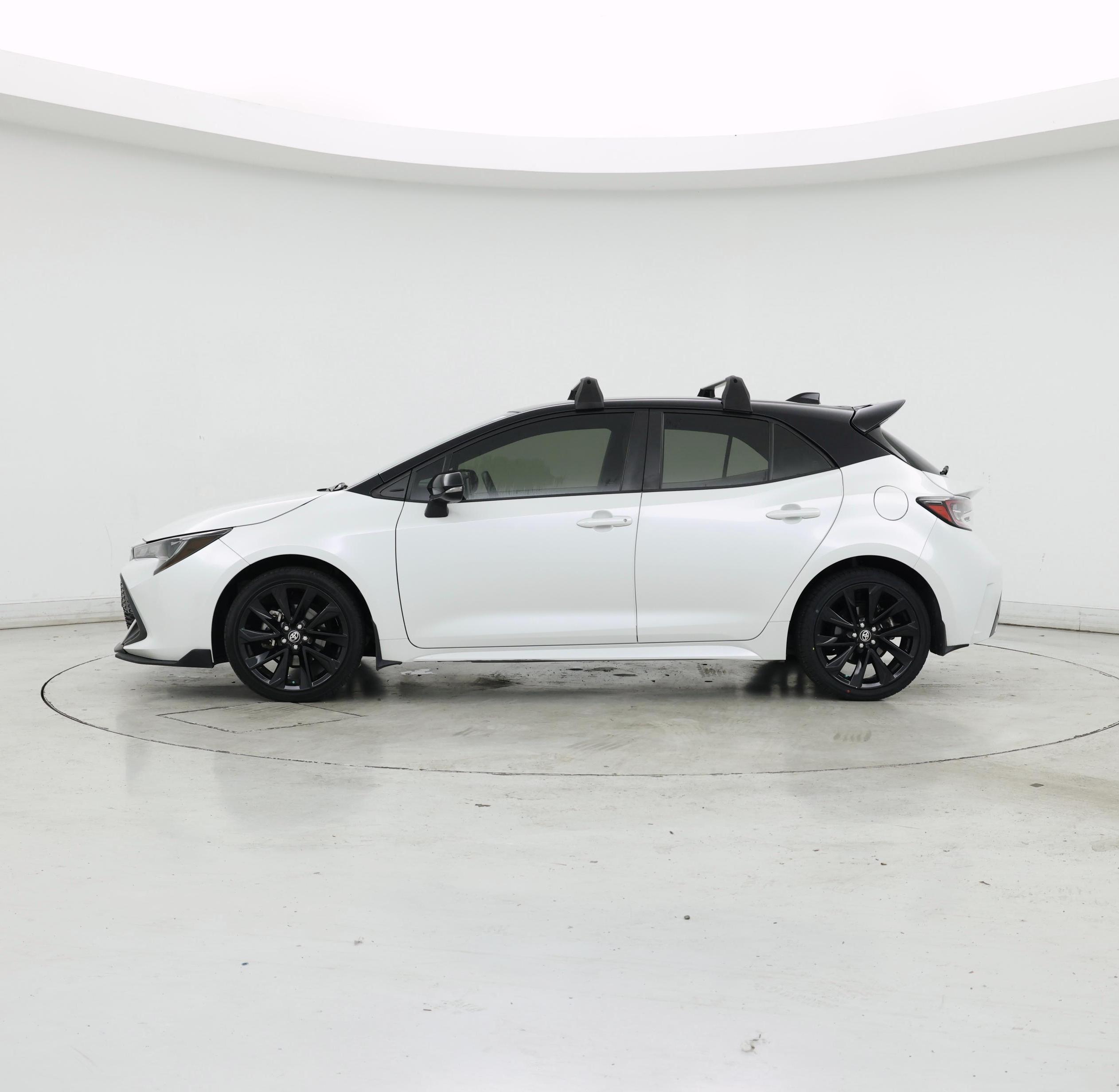 Thumbnail: 2021 Toyota Corolla - 3