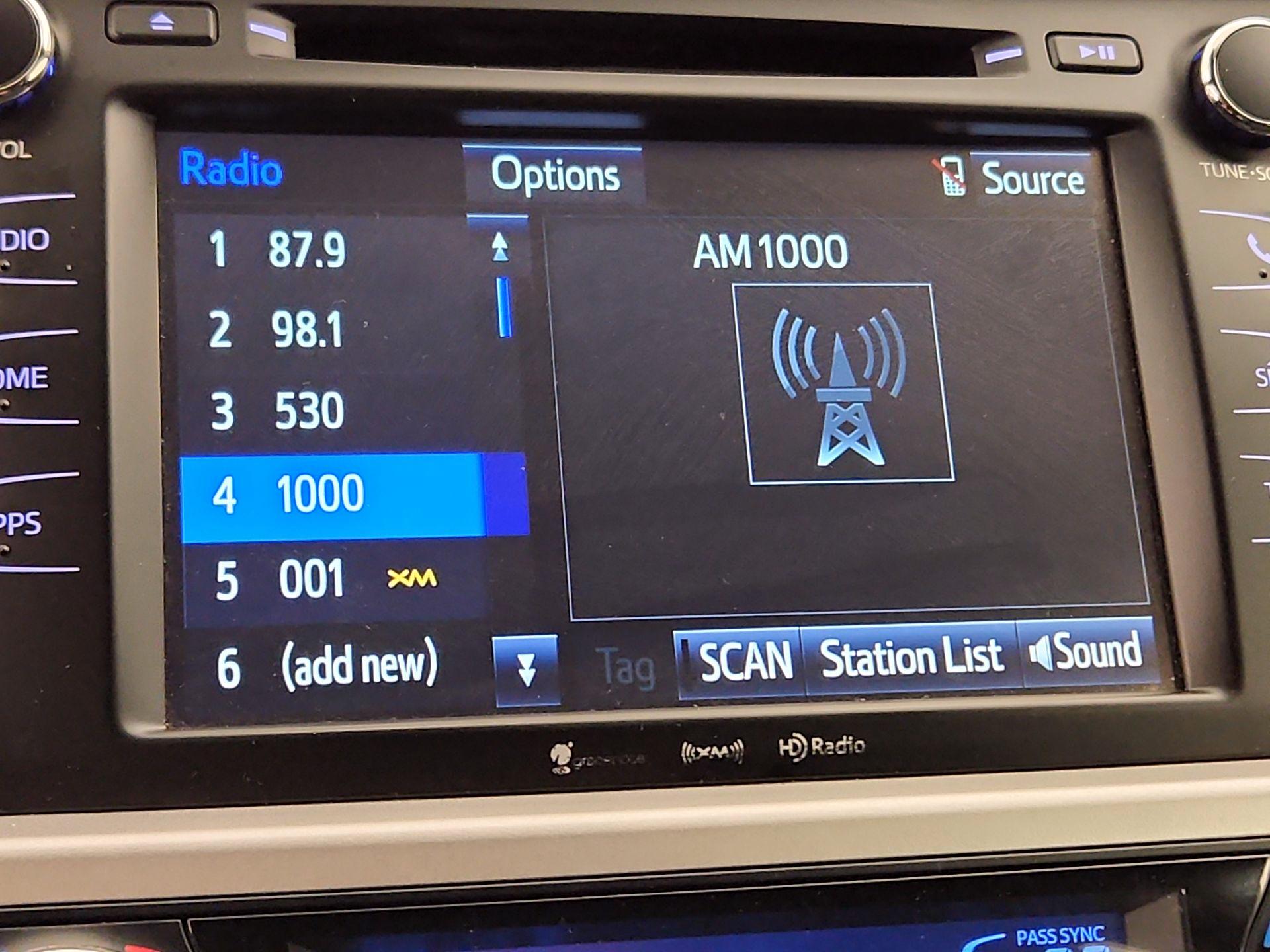 Thumbnail: 2019 Toyota Highlander - 15