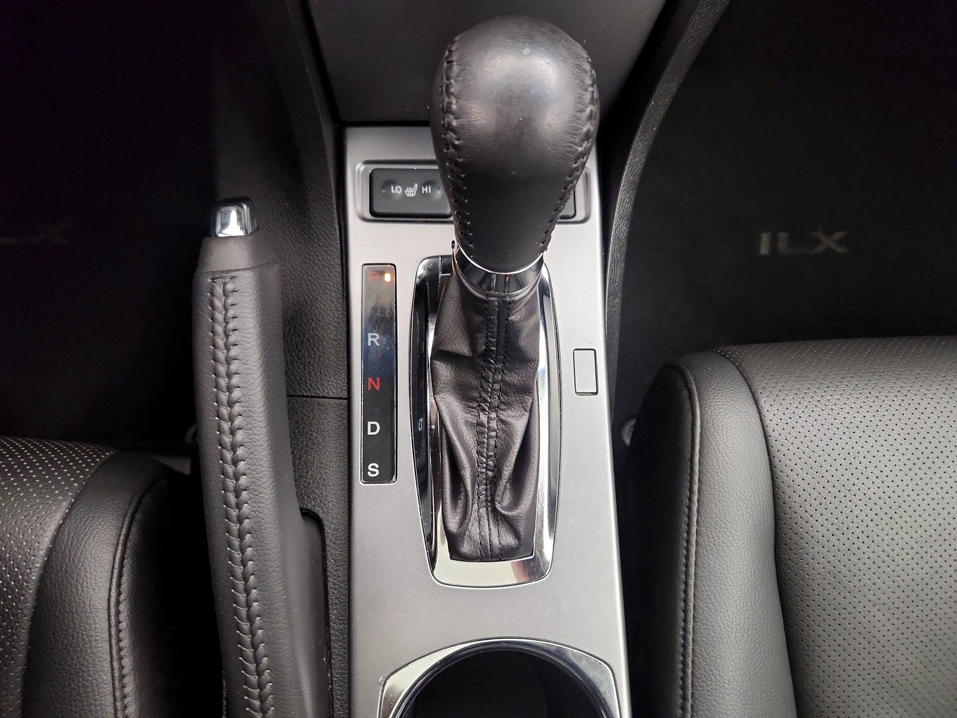 Thumbnail: 2014 Acura ILX - 17