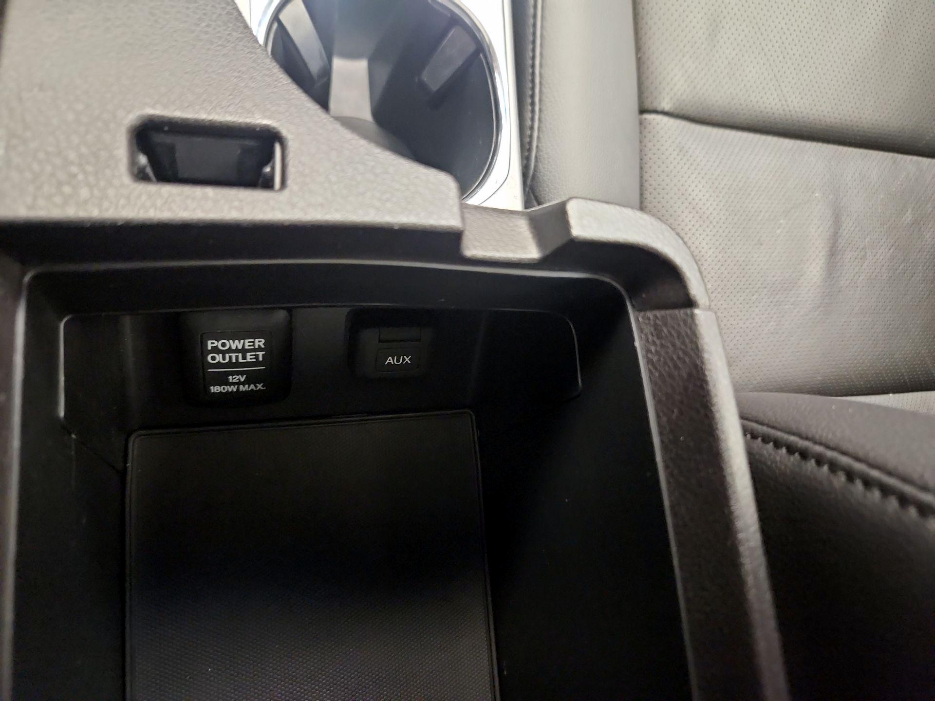 Thumbnail: 2014 Acura ILX - 18