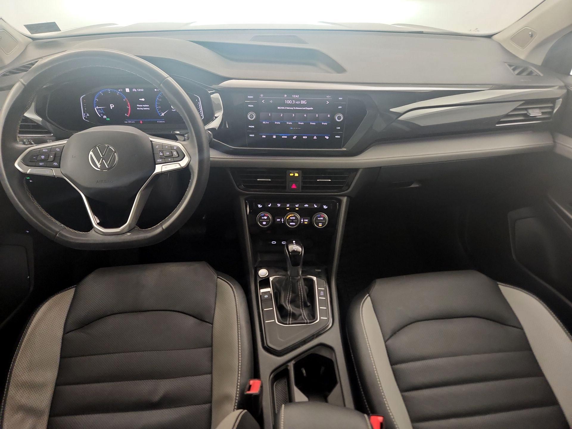 Thumbnail: 2022 Volkswagen Taos - 9