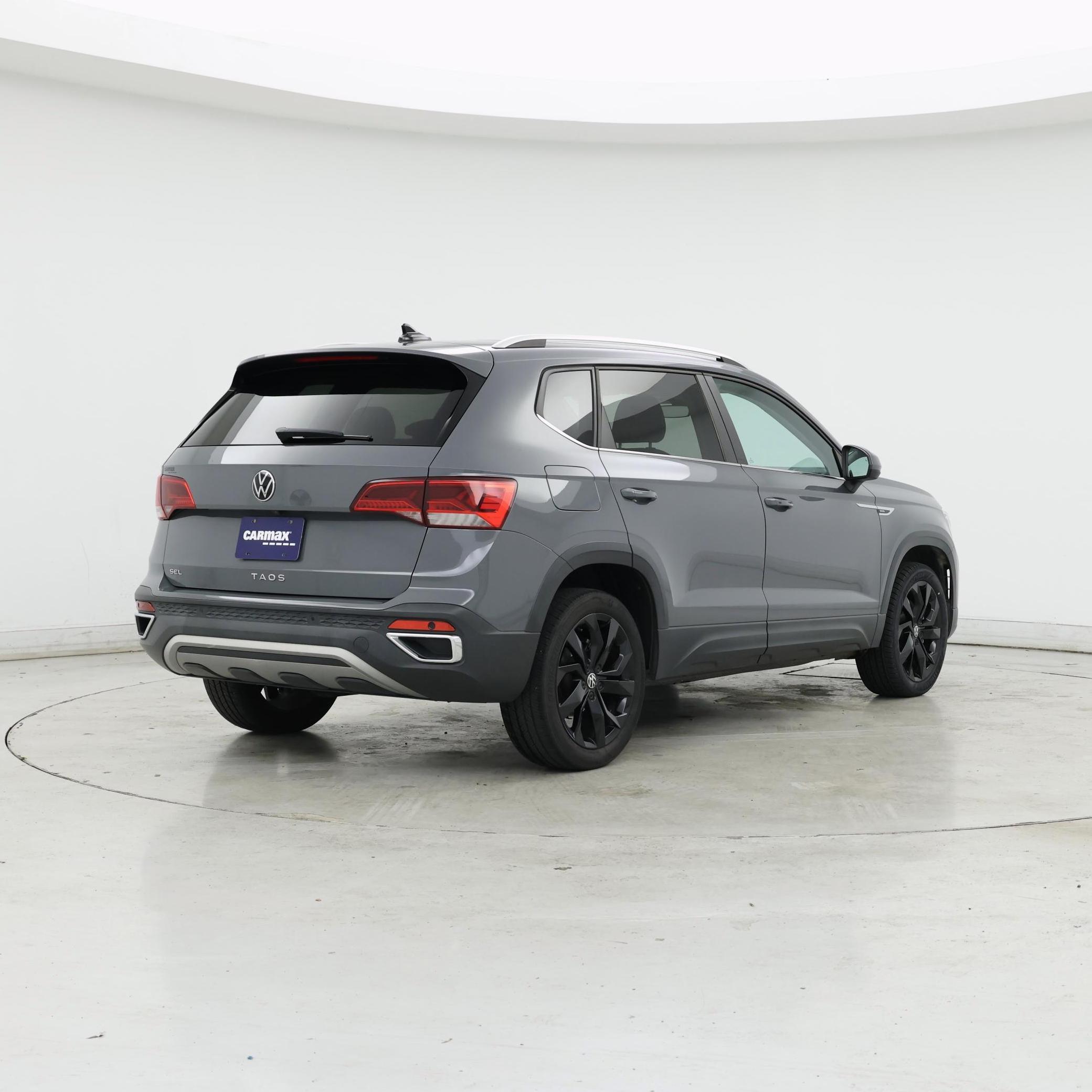 Thumbnail: 2022 Volkswagen Taos - 8