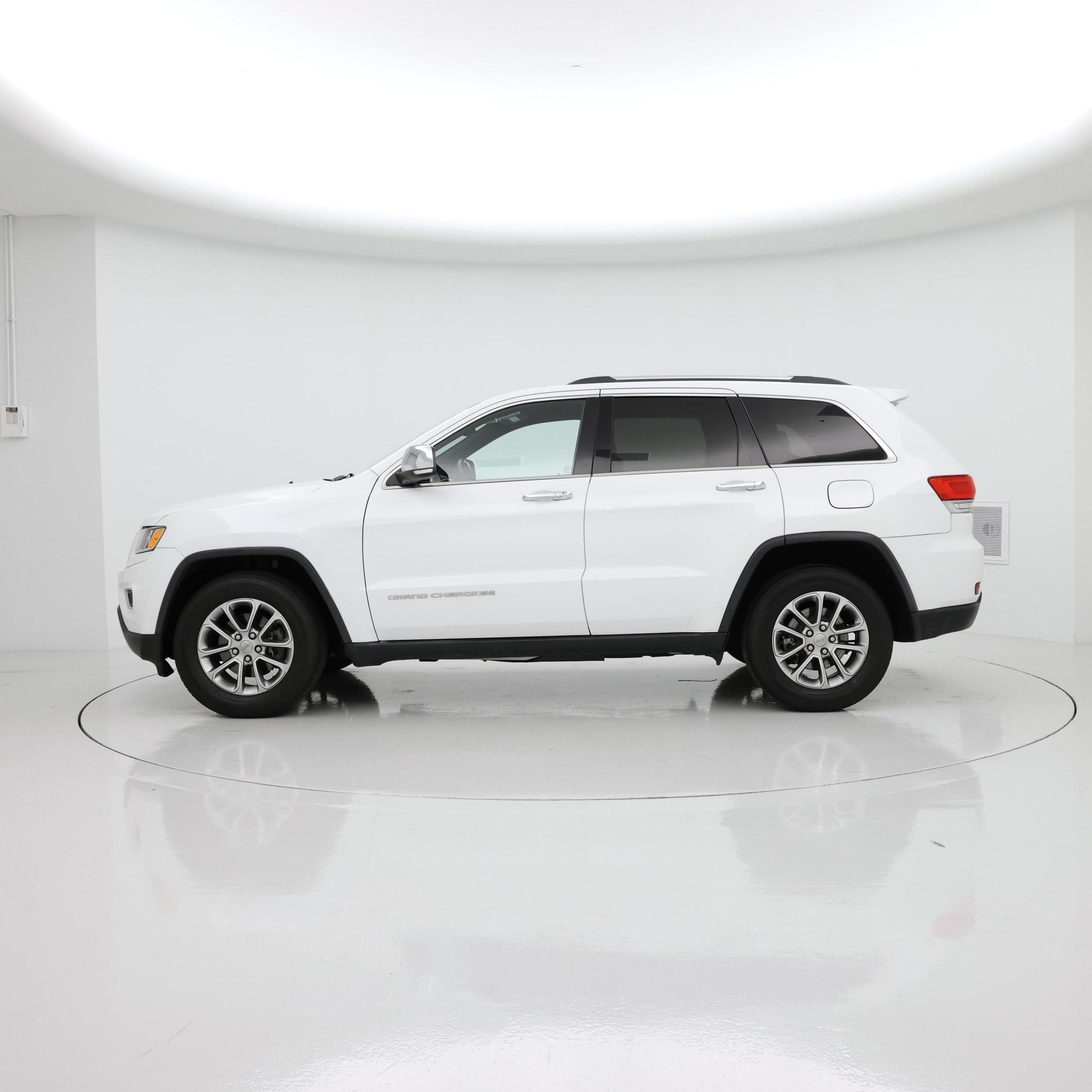 Thumbnail: 2015 Jeep Grand Cherokee - 3
