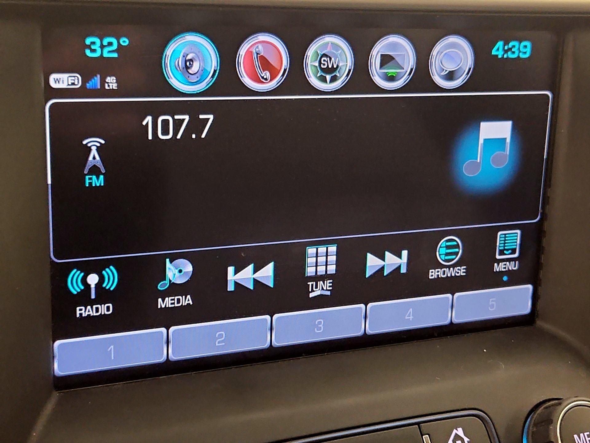 Thumbnail: 2017 GMC Acadia - 16