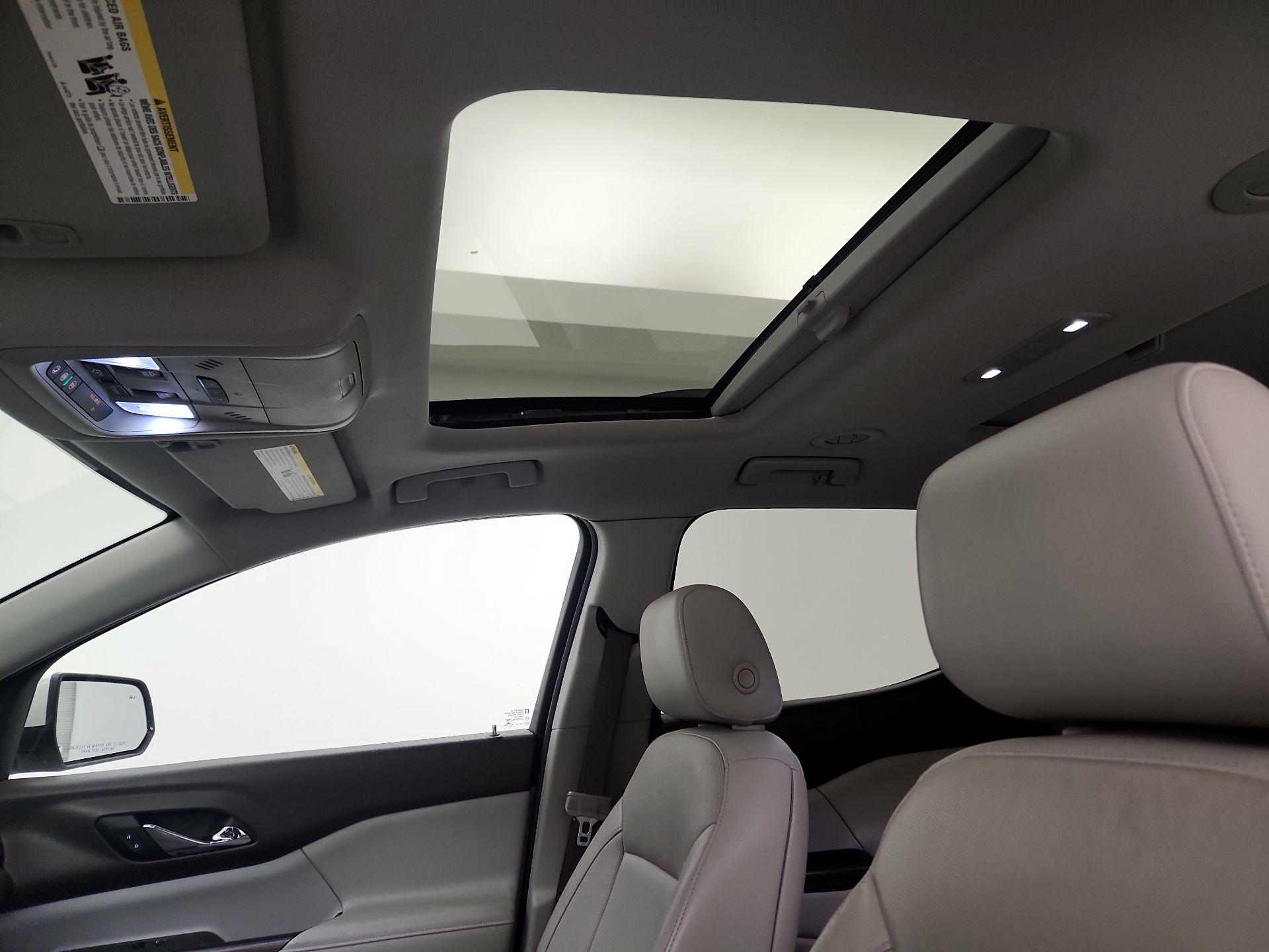 Thumbnail: 2017 GMC Acadia - 20