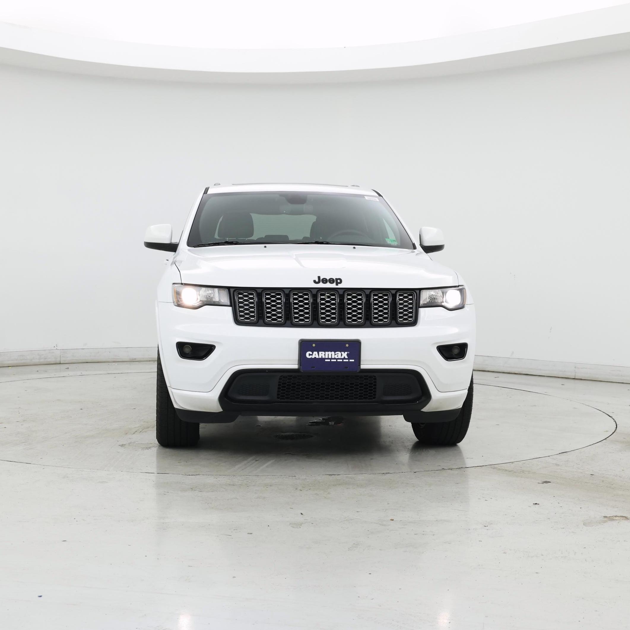 Thumbnail: 2018 Jeep Grand Cherokee - 5