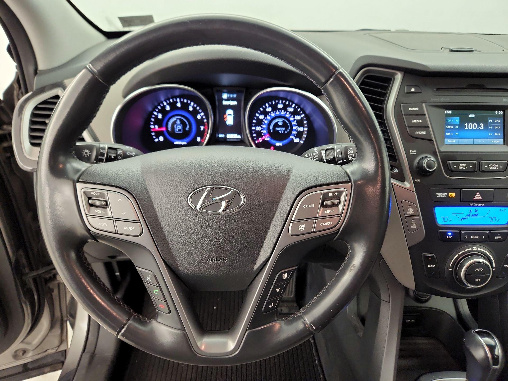 Thumbnail: 2014 Hyundai Santa Fe - 10