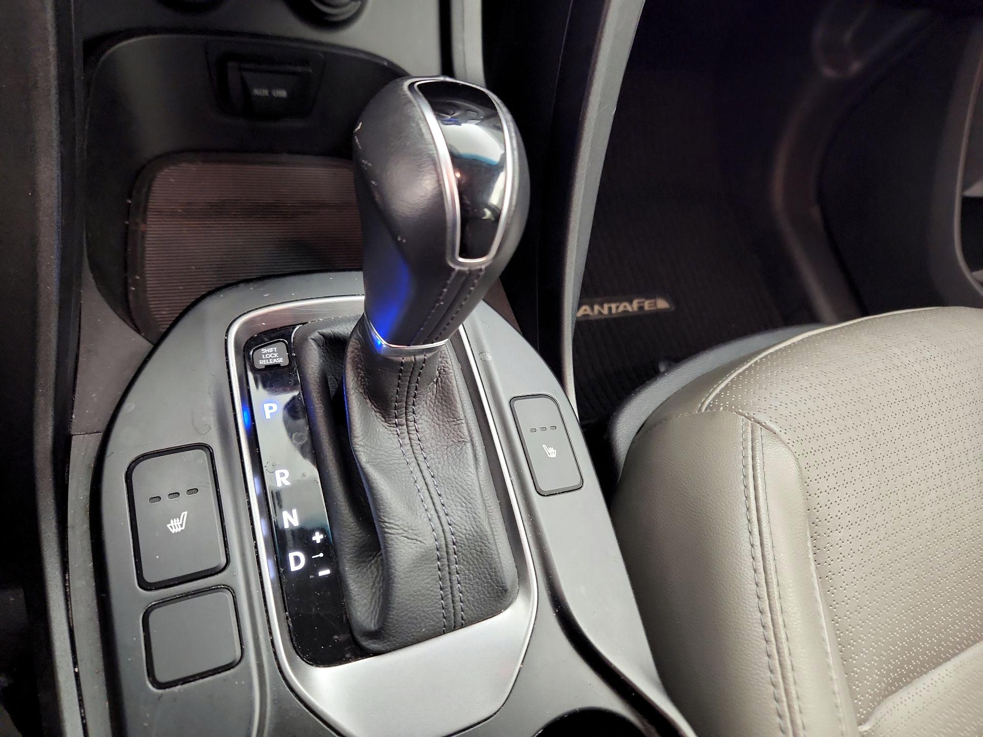 Thumbnail: 2014 Hyundai Santa Fe - 17