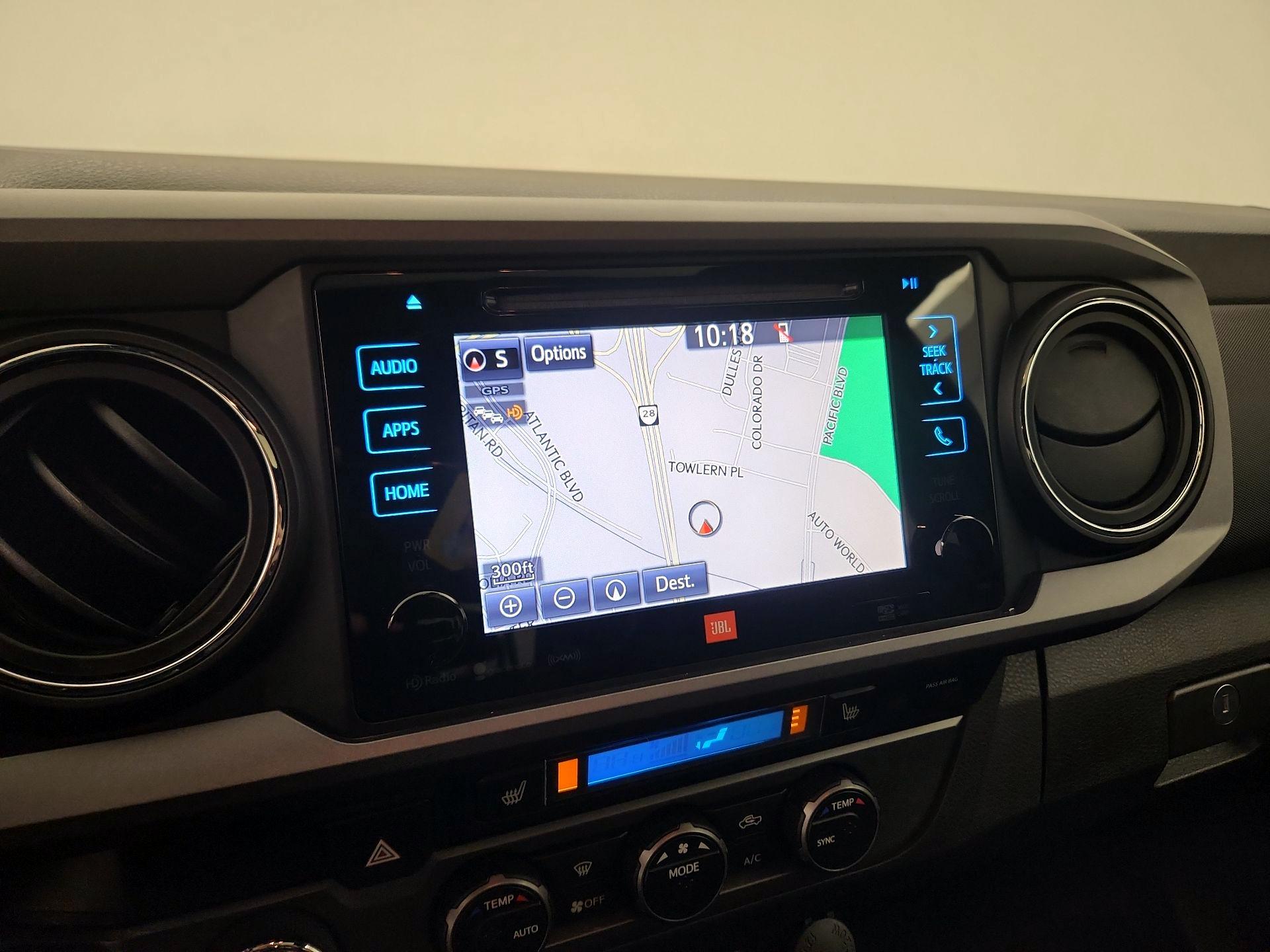 Thumbnail: 2019 Toyota Tacoma - 14