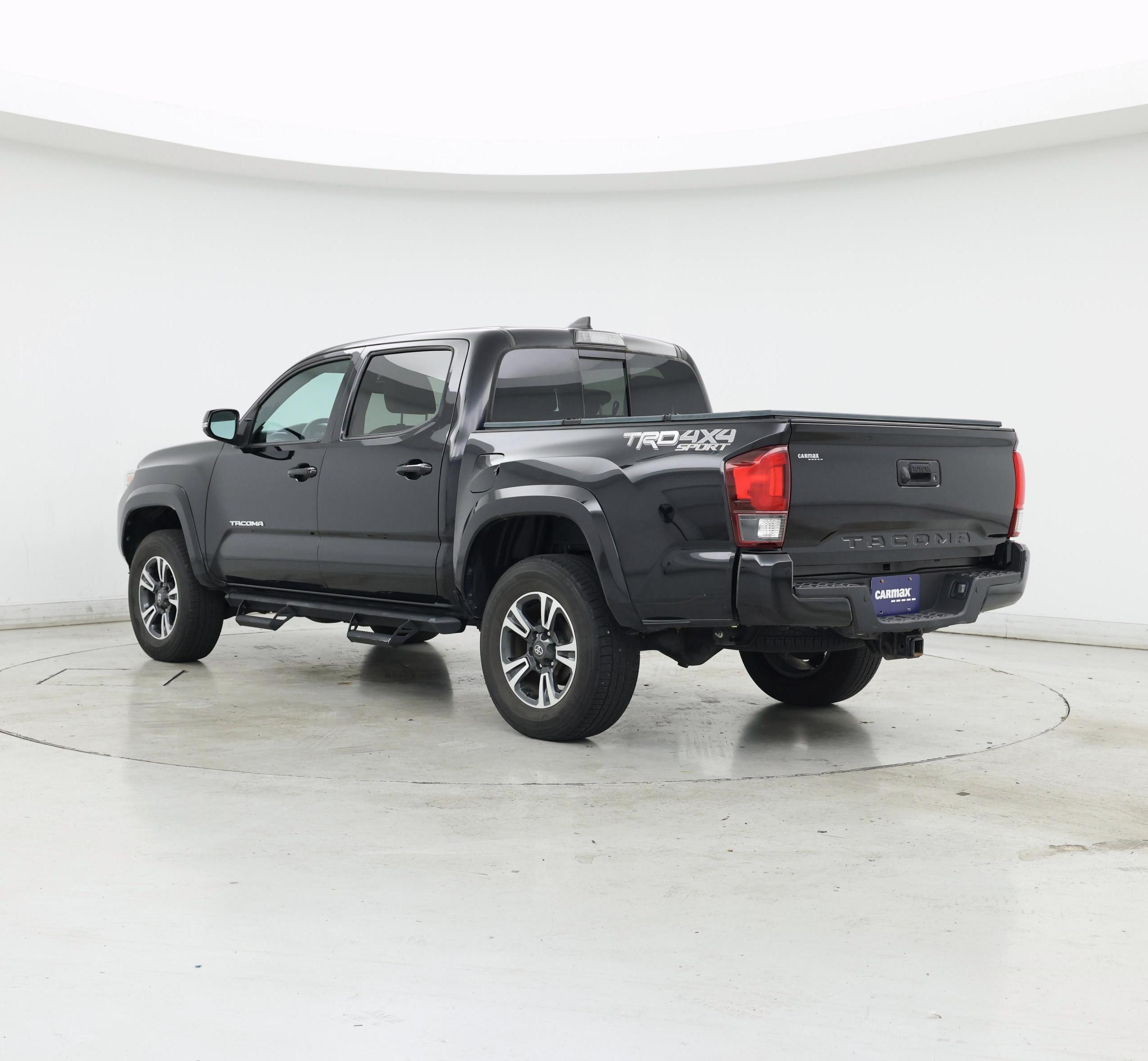 Thumbnail: 2019 Toyota Tacoma - 2