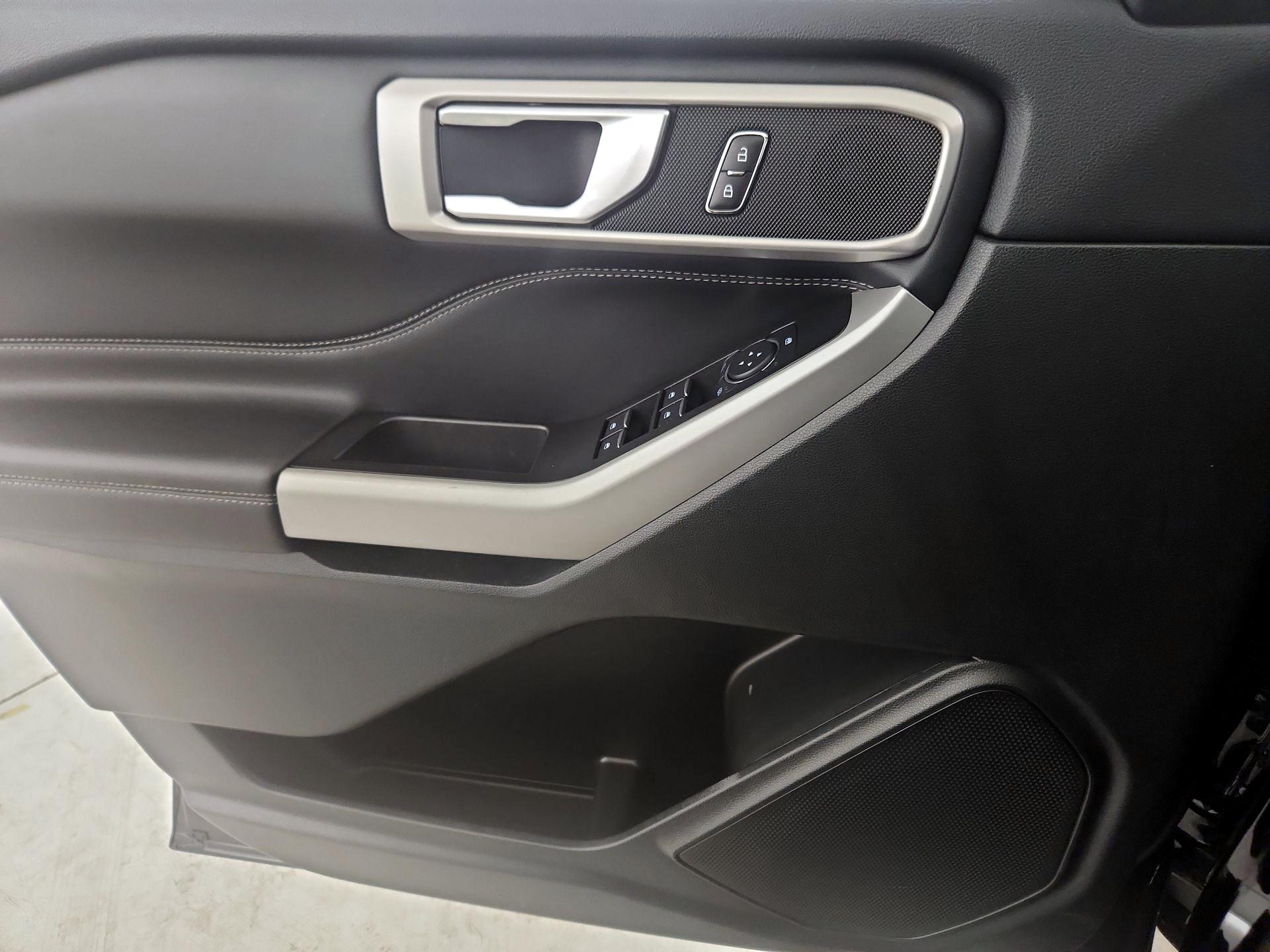 Thumbnail: 2023 Ford Explorer - 12