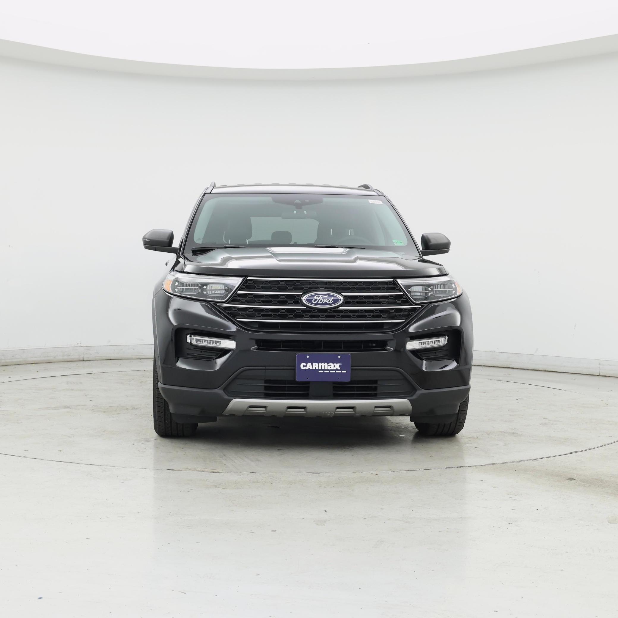 Thumbnail: 2023 Ford Explorer - 5