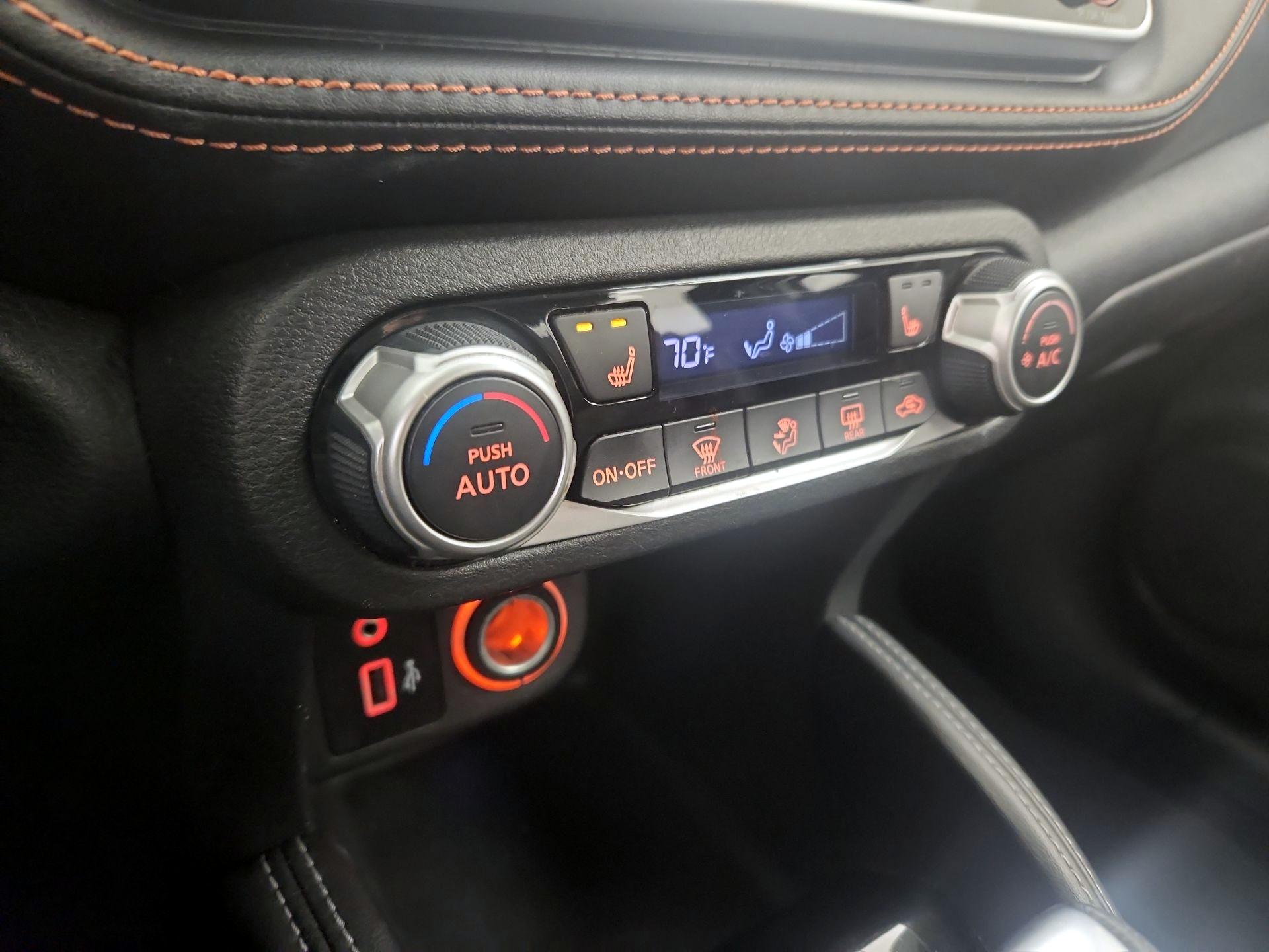 Thumbnail: 2020 Nissan Kicks - 15