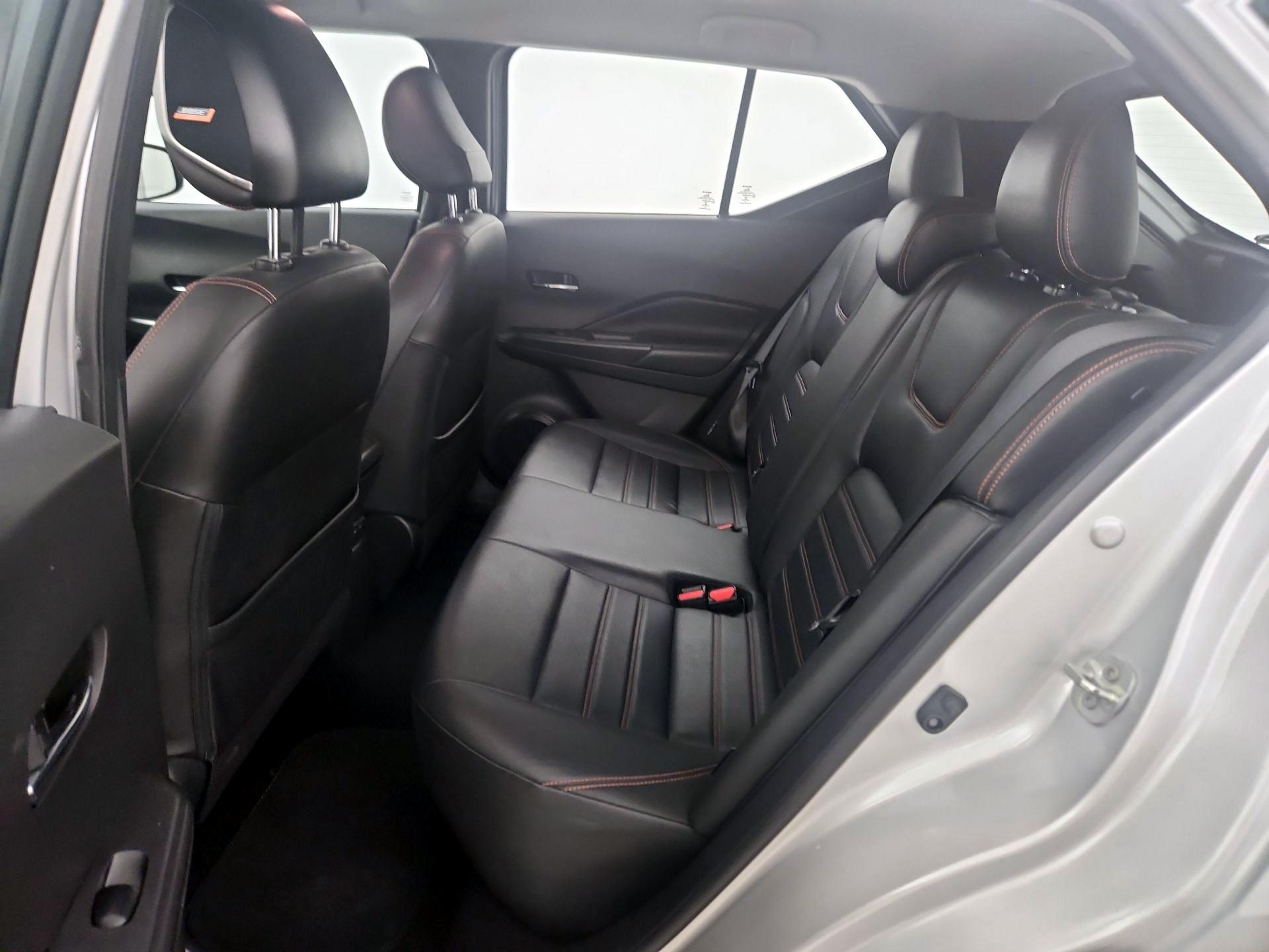 Thumbnail: 2020 Nissan Kicks - 18