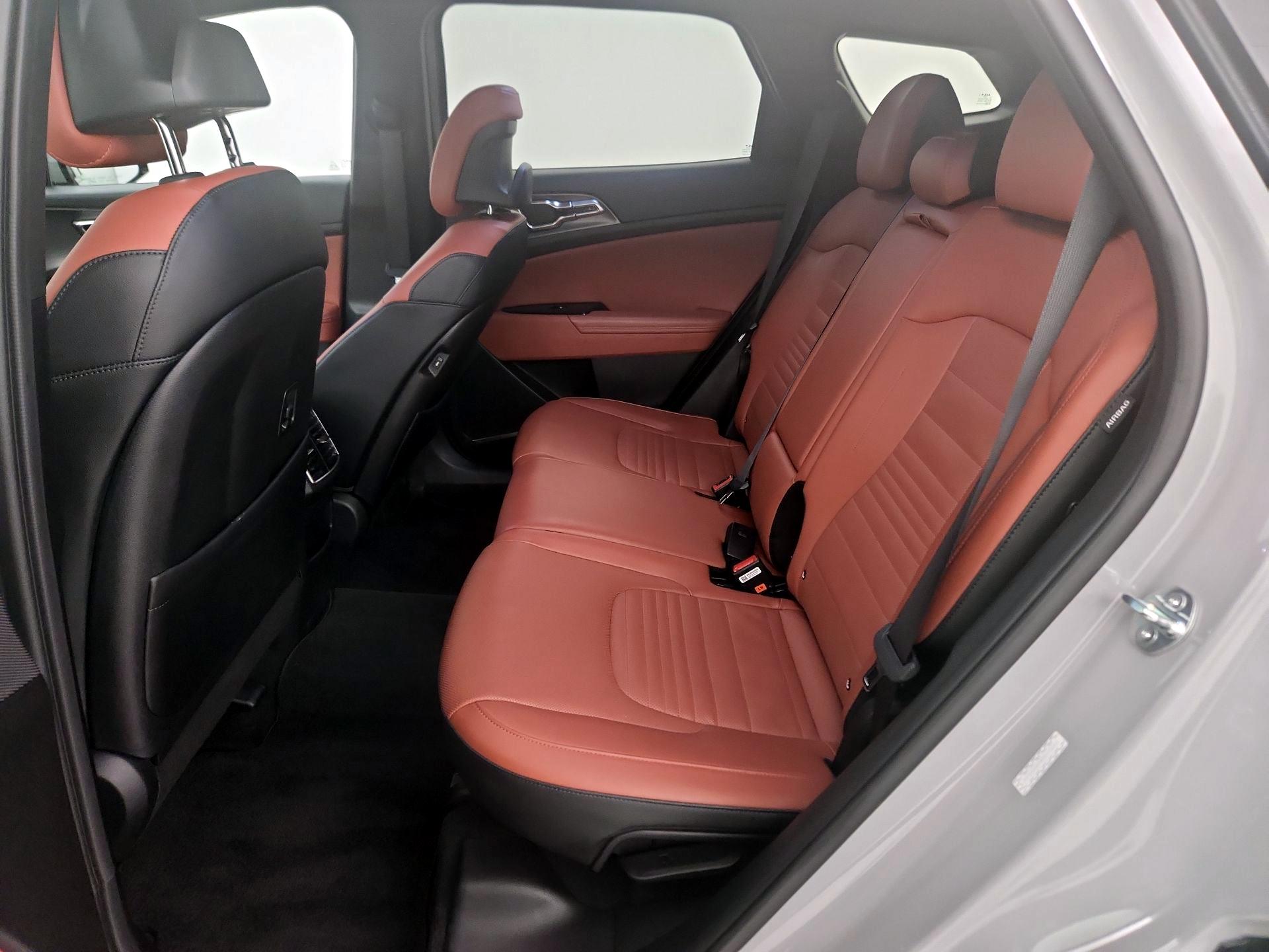 Thumbnail: 2024 Kia Sportage - 20