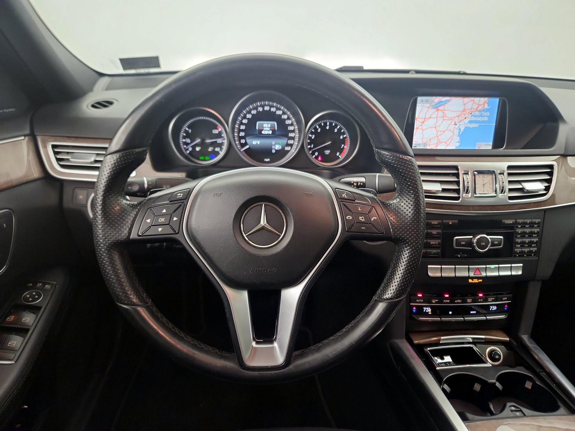 Thumbnail: 2015 Mercedes-Benz E-Class - 10