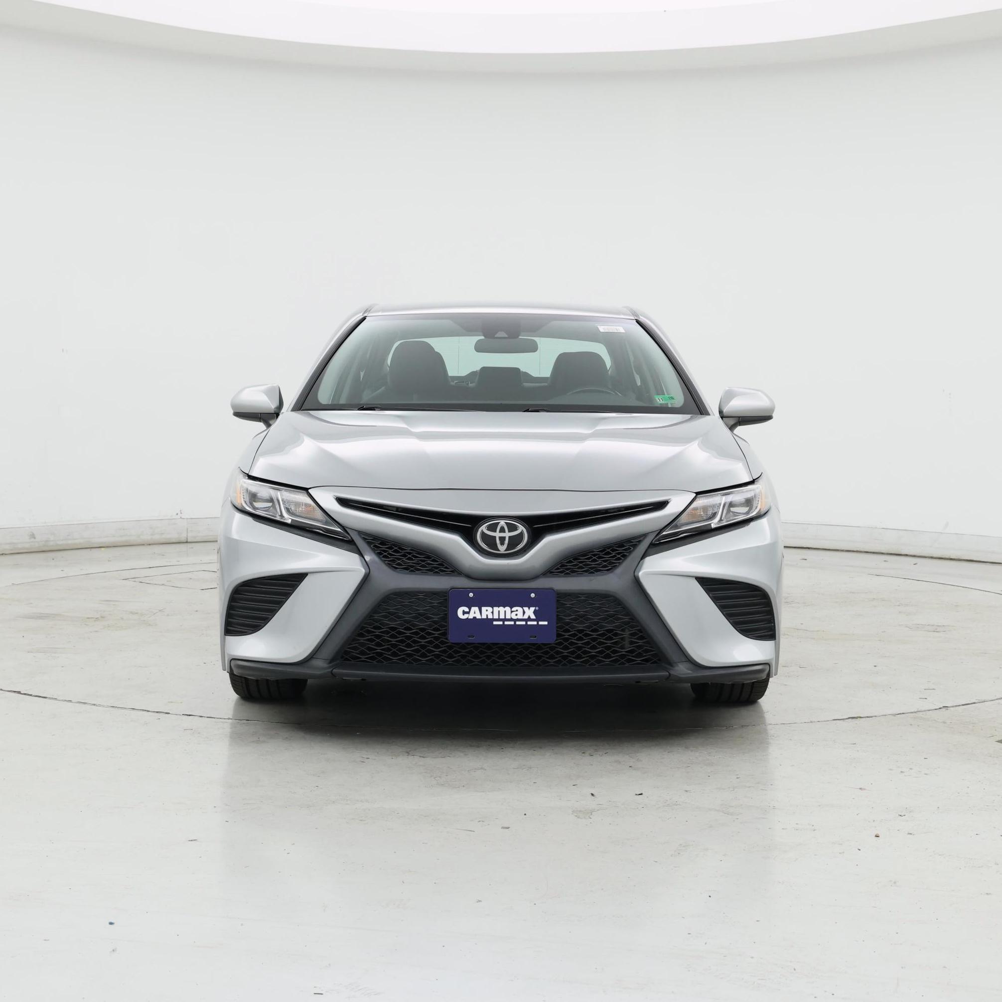 Thumbnail: 2019 Toyota Camry - 5