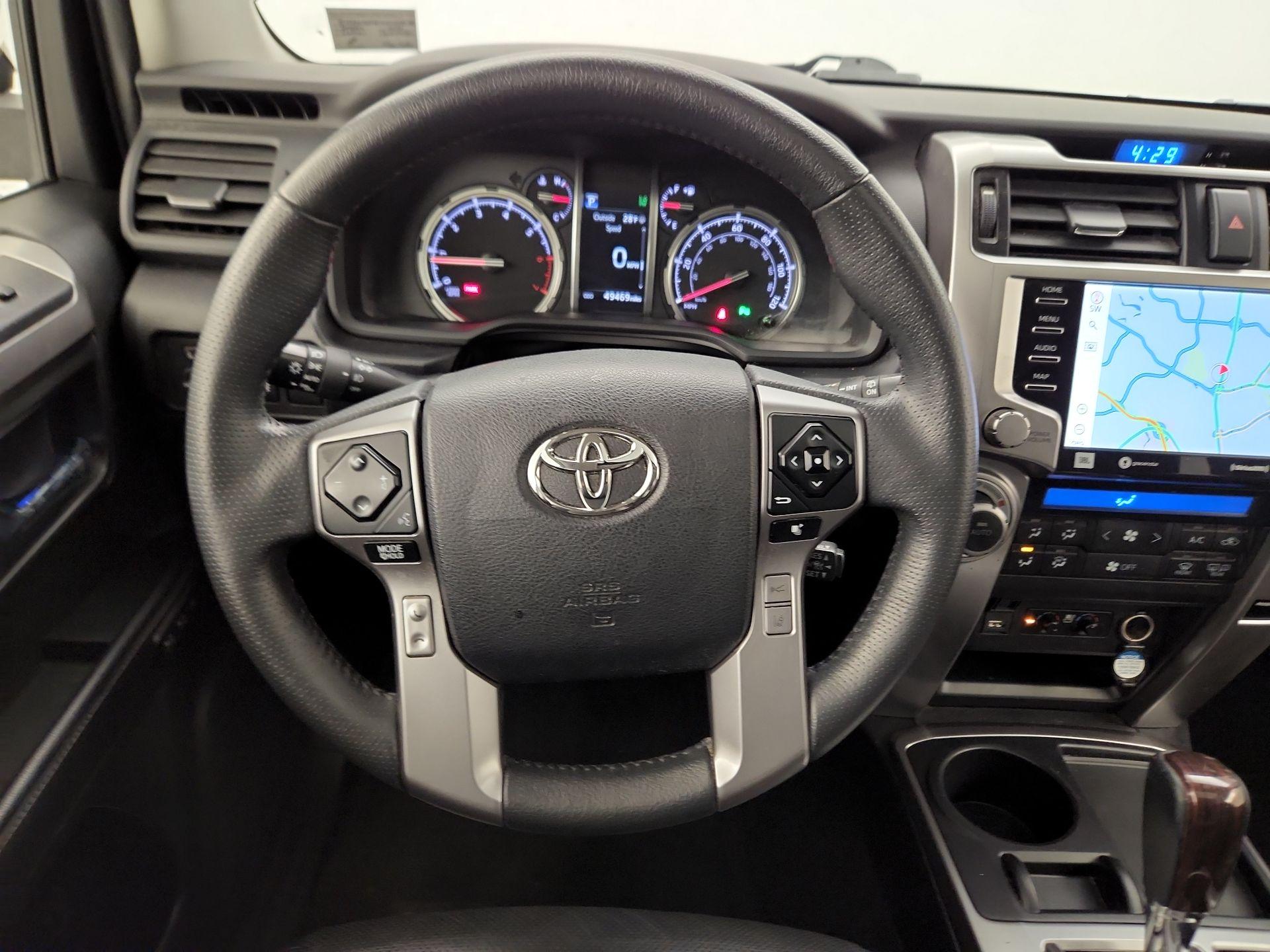 Thumbnail: 2021 Toyota 4Runner - 10