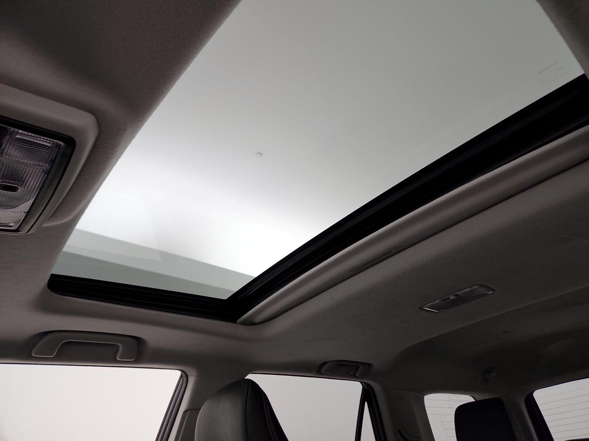 Thumbnail: 2021 Toyota 4Runner - 20