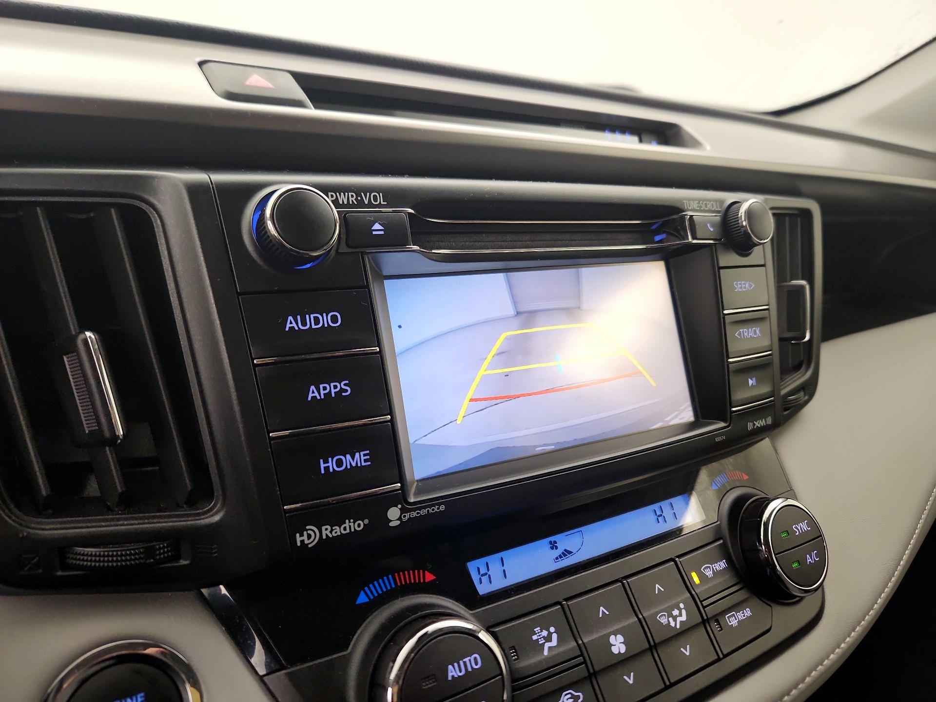 Thumbnail: 2018 Toyota RAV4 - 14