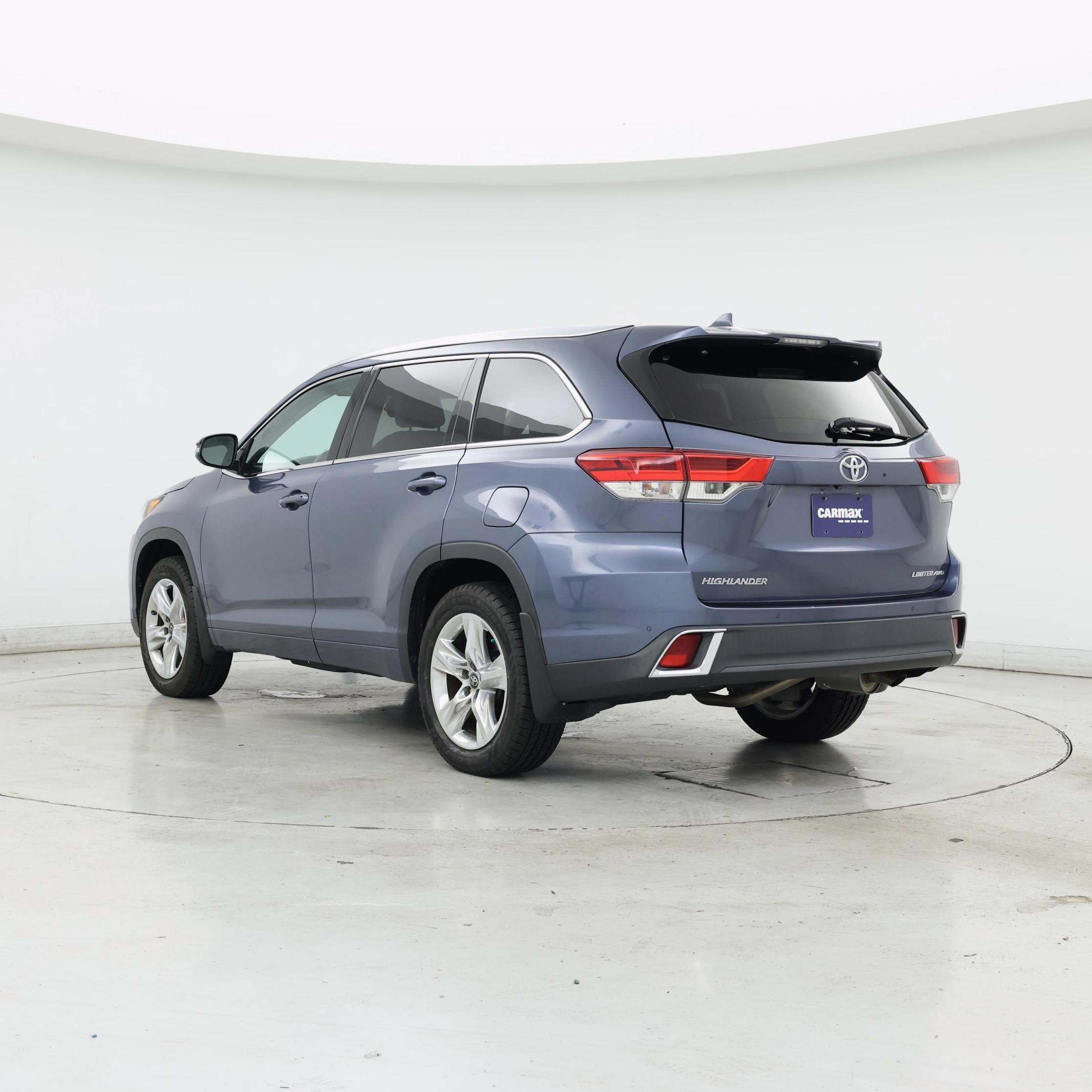 Thumbnail: 2018 Toyota Highlander - 2