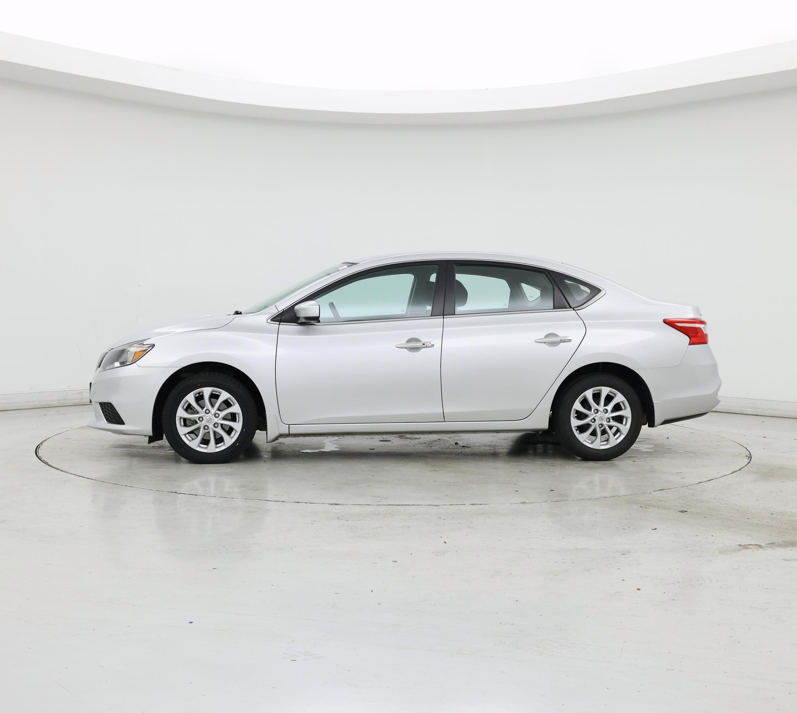 Thumbnail: 2019 Nissan Sentra - 3