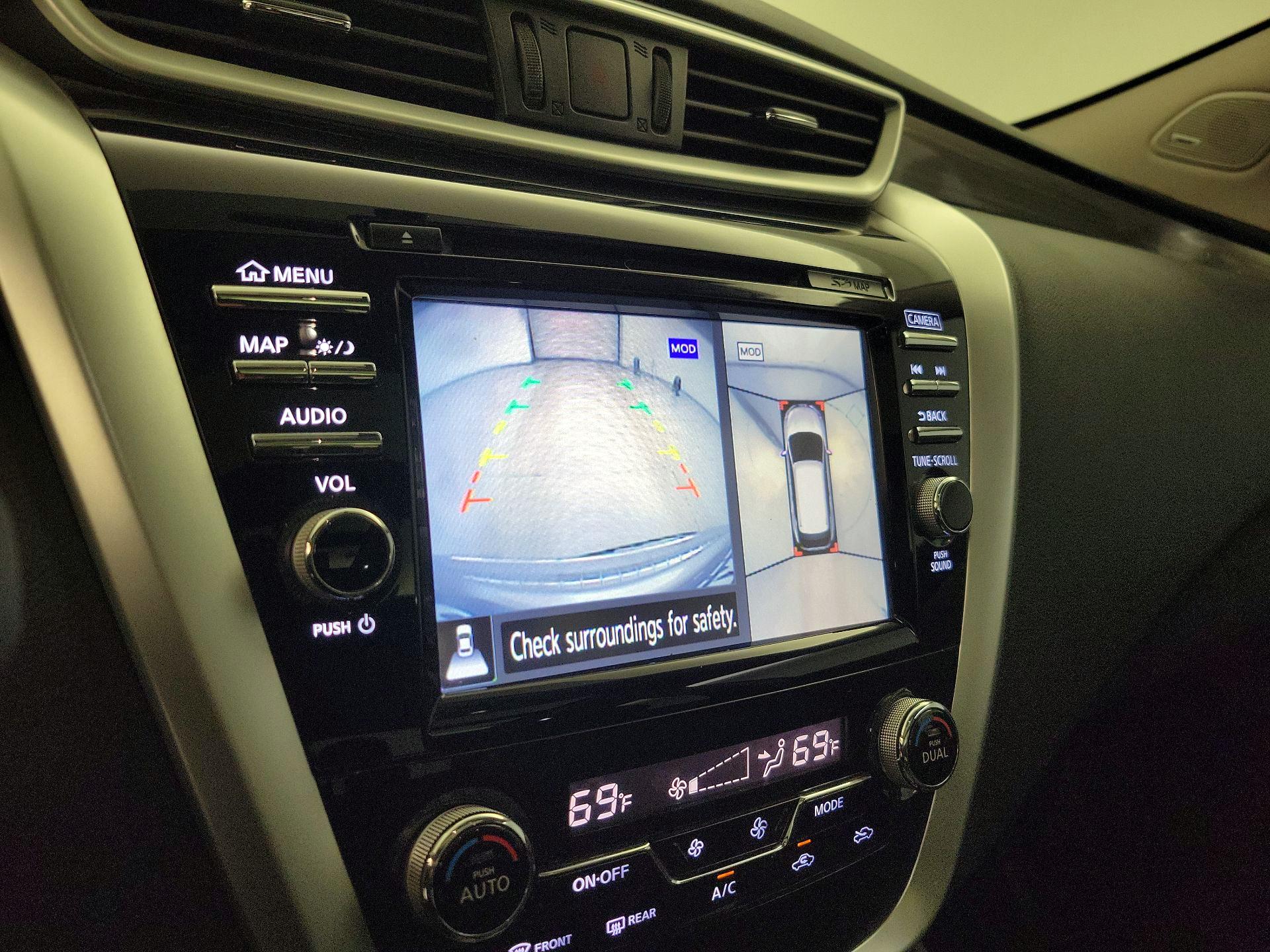 Thumbnail: 2017 Nissan Murano - 15