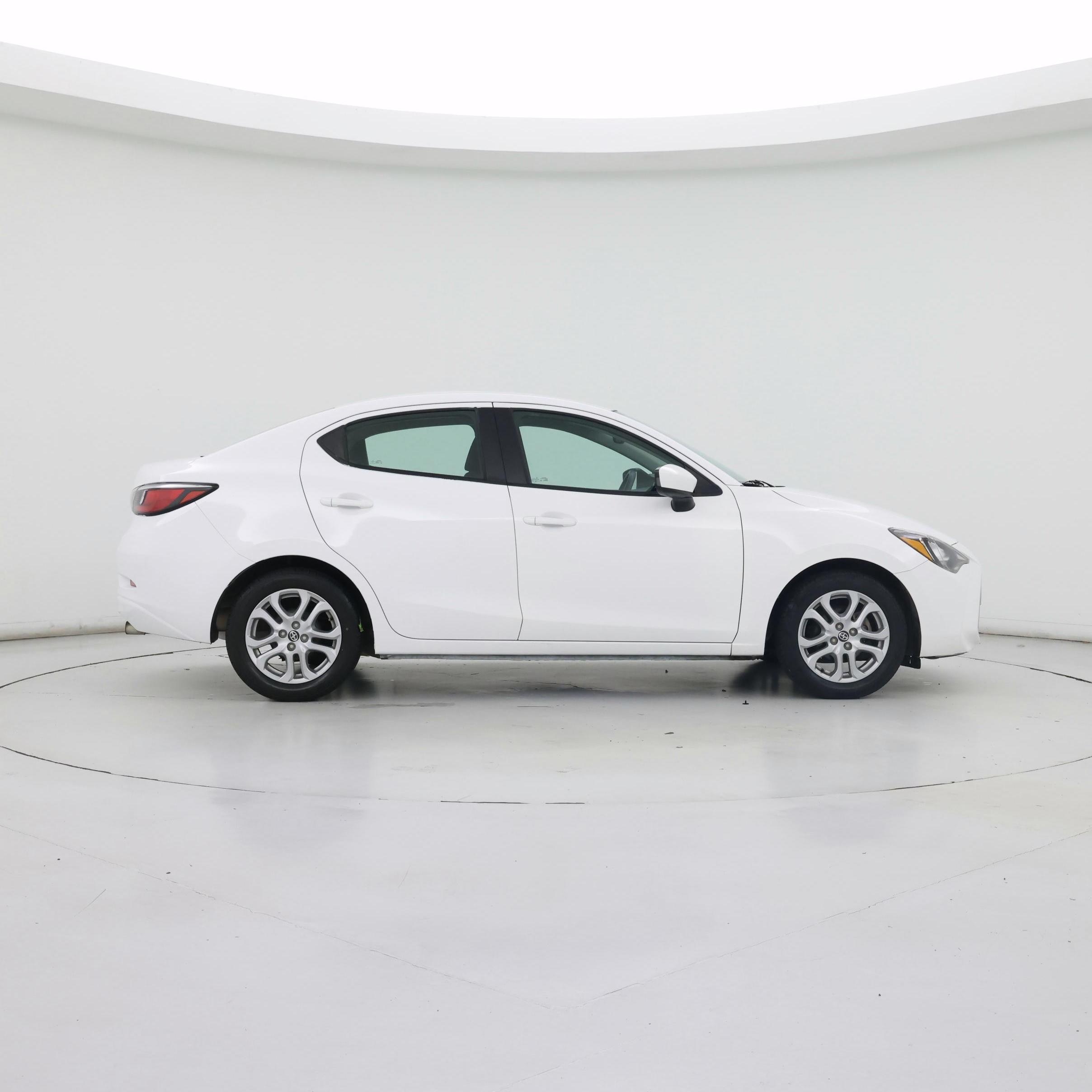 Thumbnail: 2016 Scion iA - 7