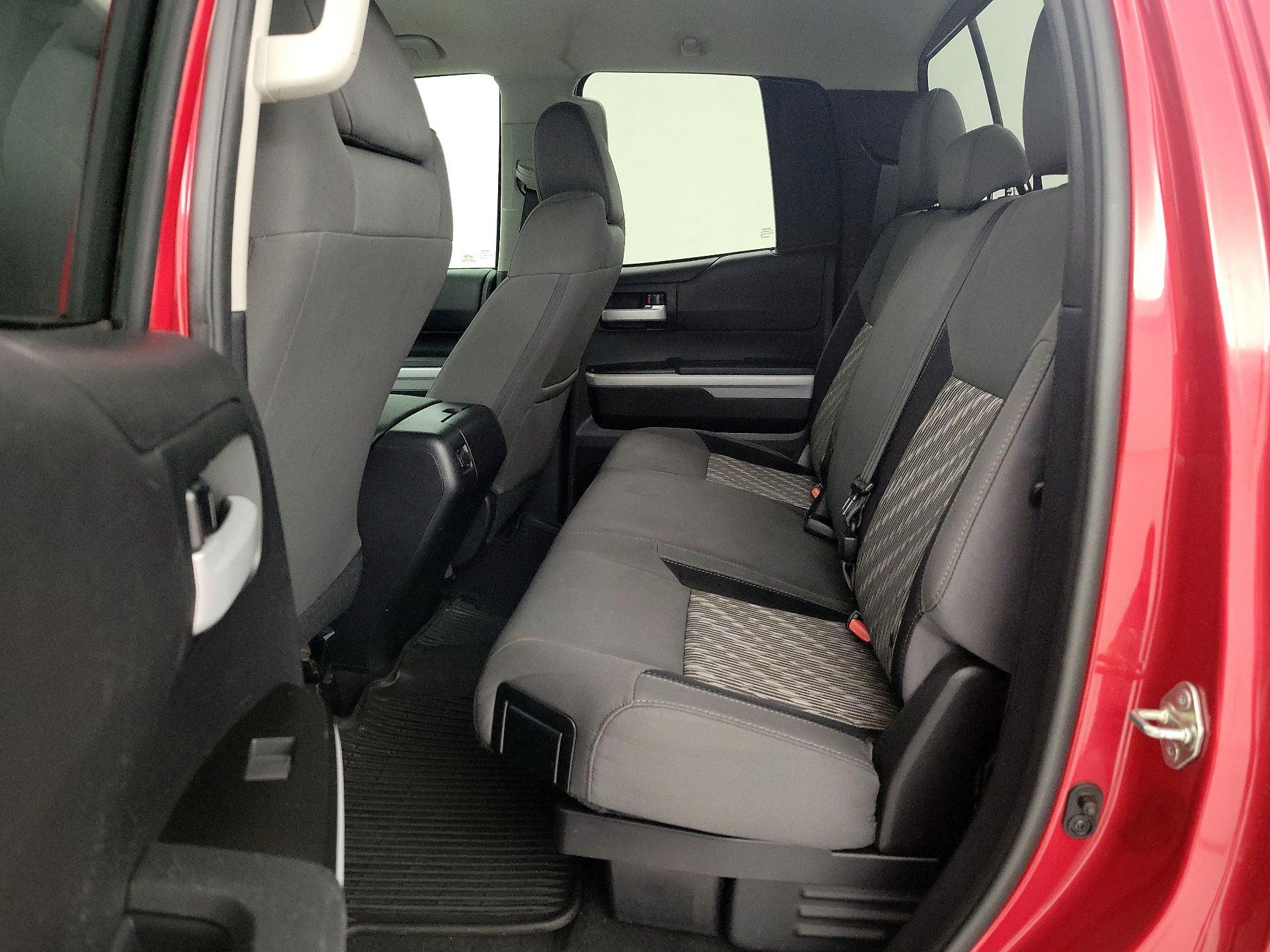 Thumbnail: 2019 Toyota Tundra - 19