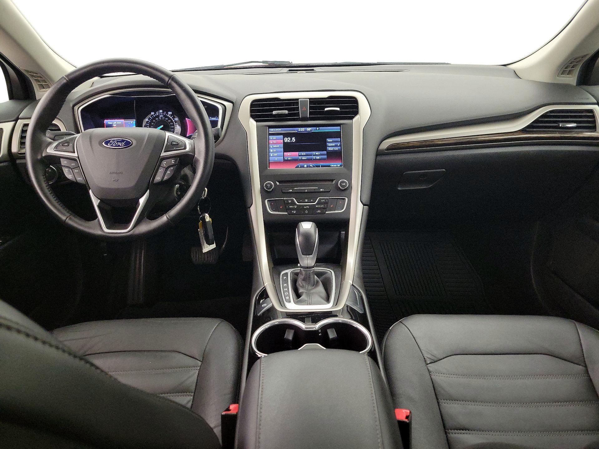 Thumbnail: 2016 Ford Fusion - 9