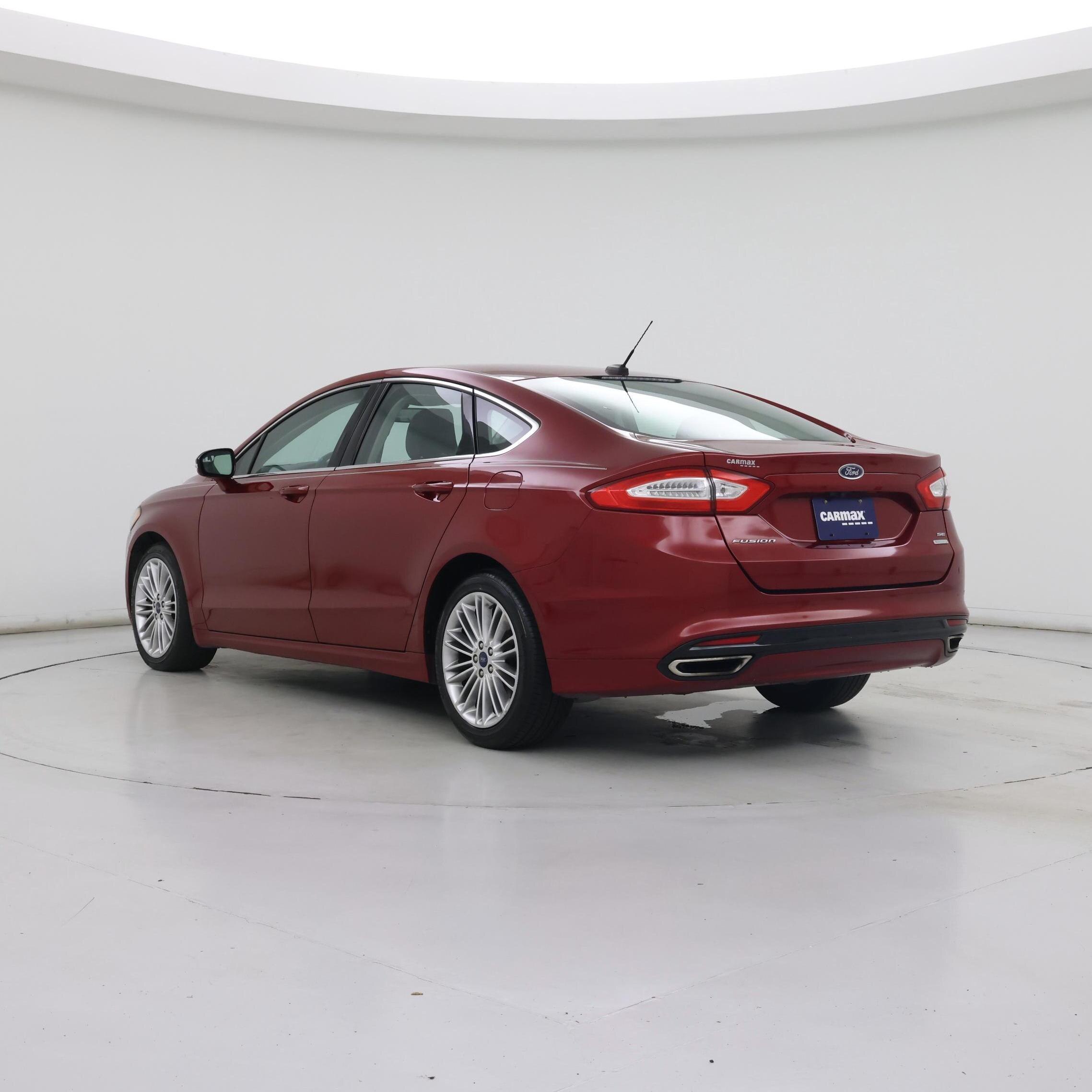 Thumbnail: 2016 Ford Fusion - 2