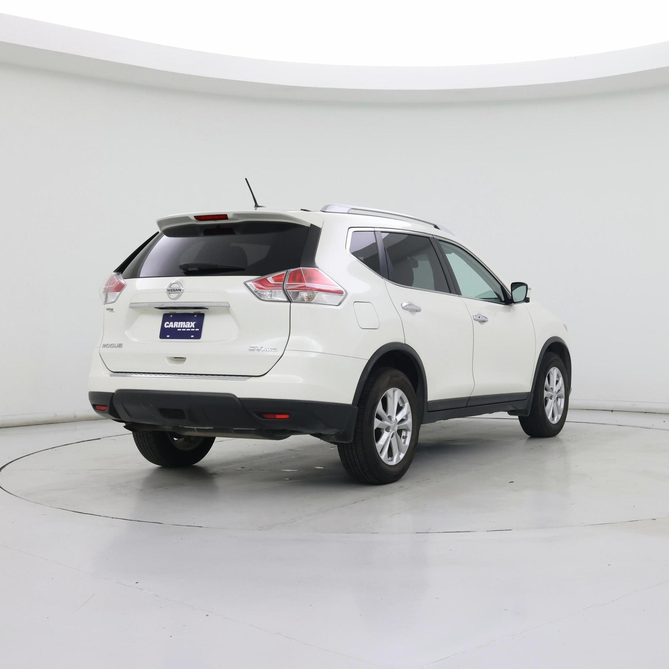 Thumbnail: 2016 Nissan Rogue - 8