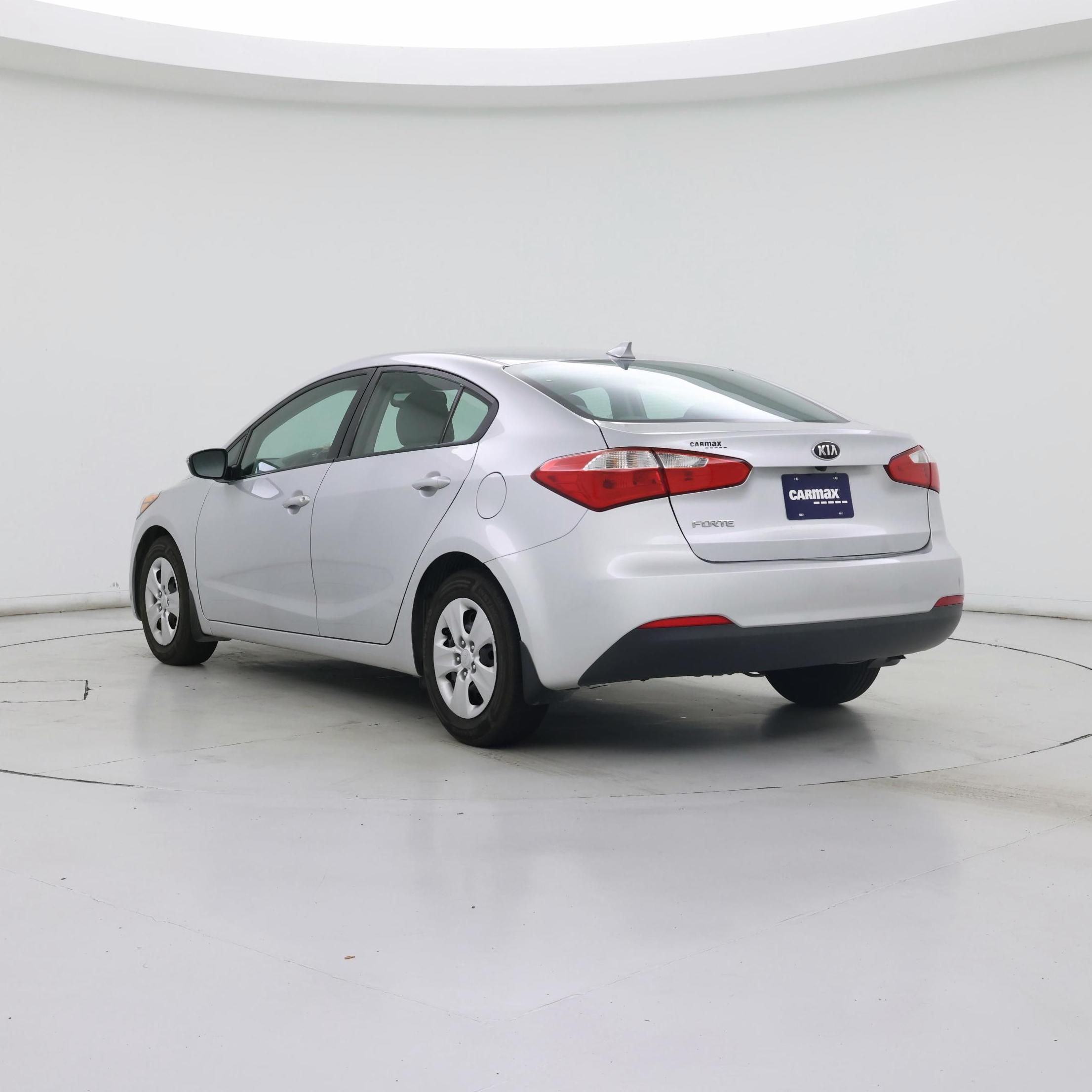 Thumbnail: 2016 Kia Forte - 2
