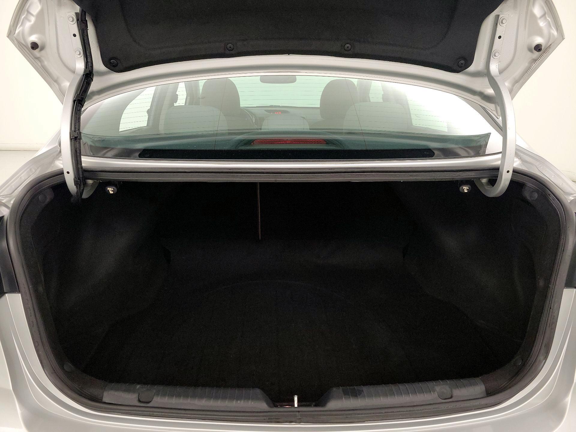 Thumbnail: 2016 Kia Forte - 19