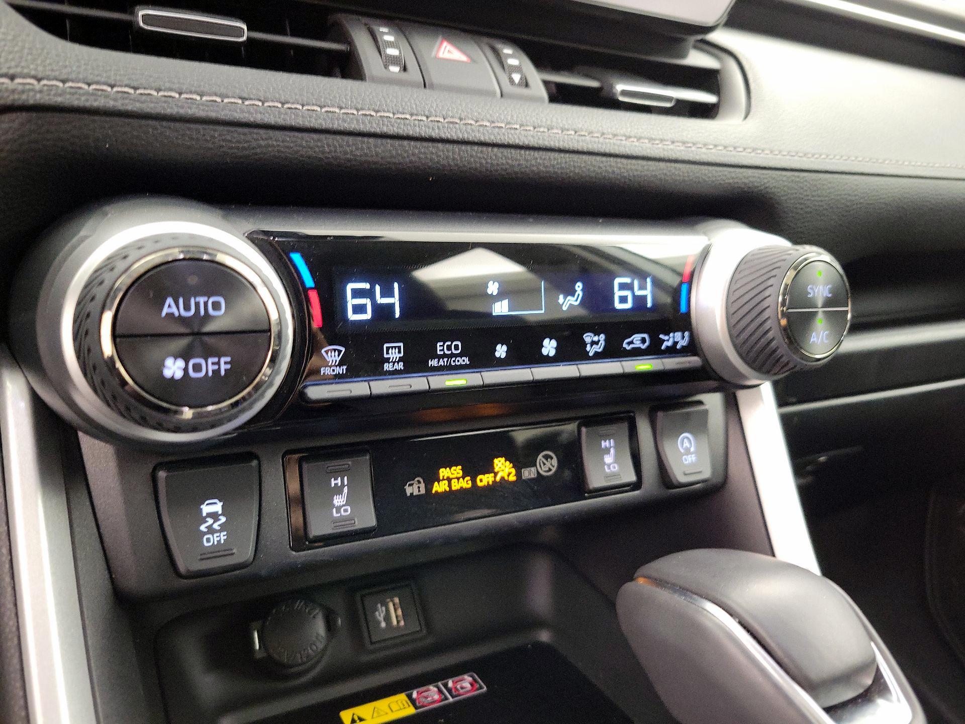 Thumbnail: 2024 Toyota RAV4 - 16