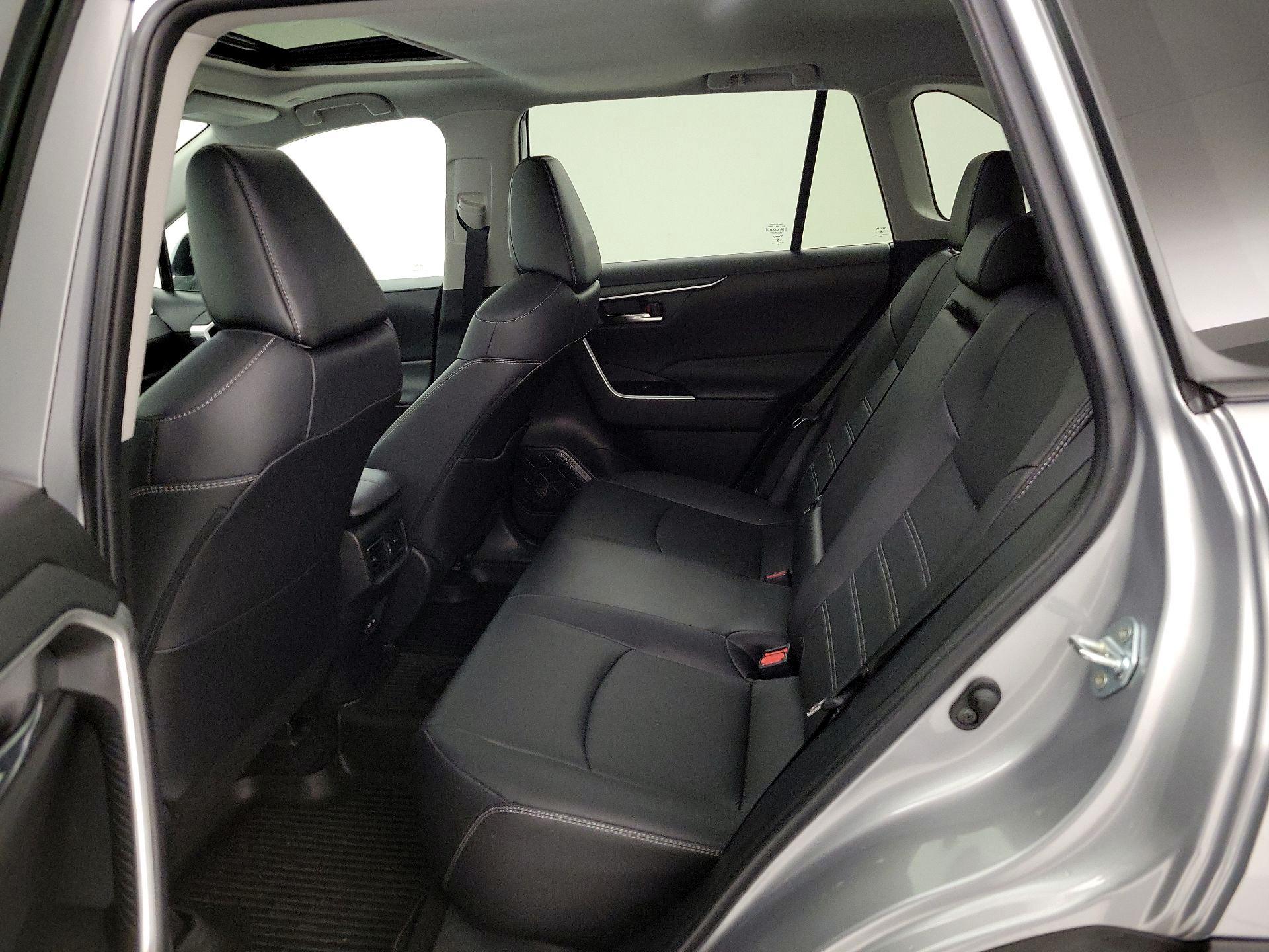 Thumbnail: 2024 Toyota RAV4 - 19