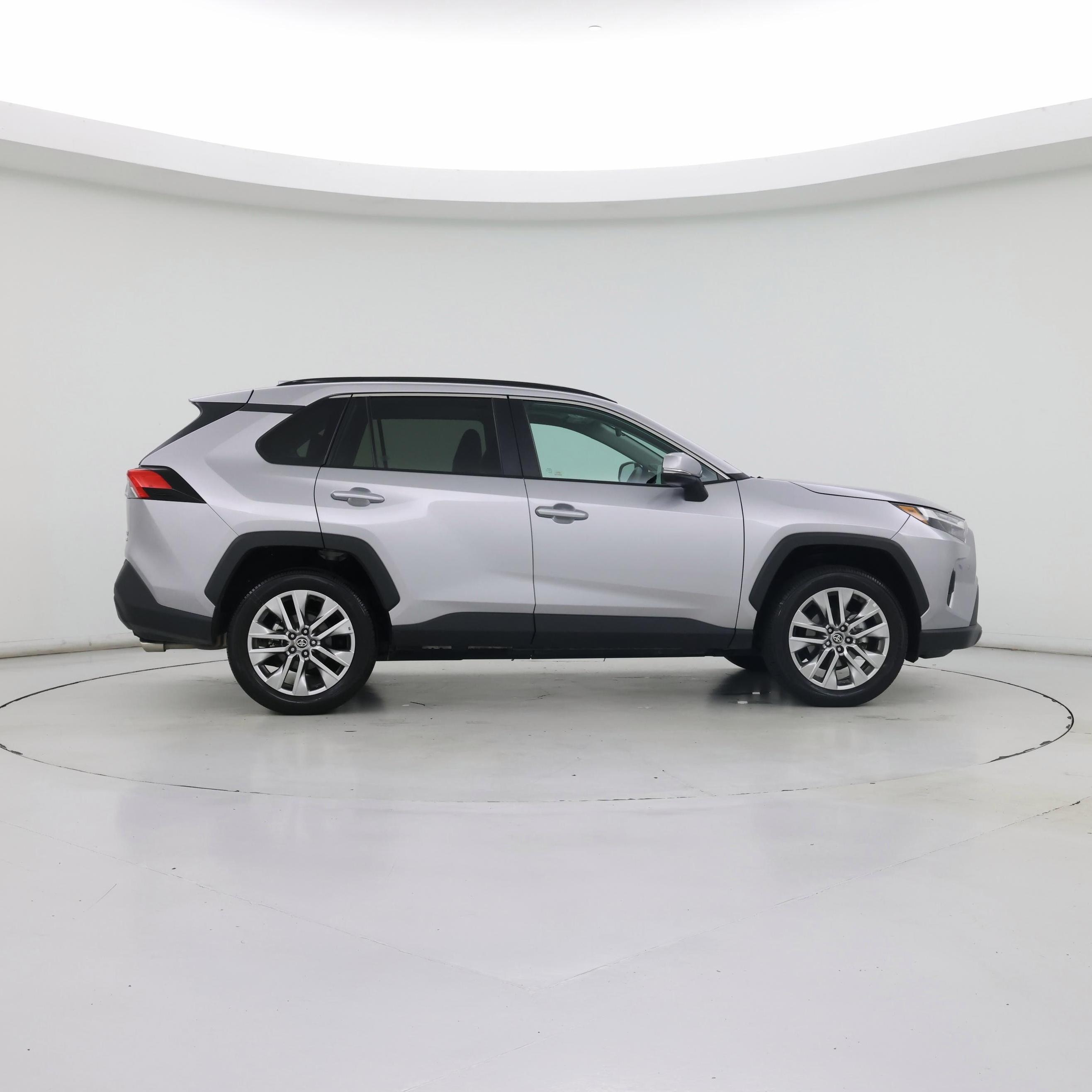 Thumbnail: 2024 Toyota RAV4 - 7