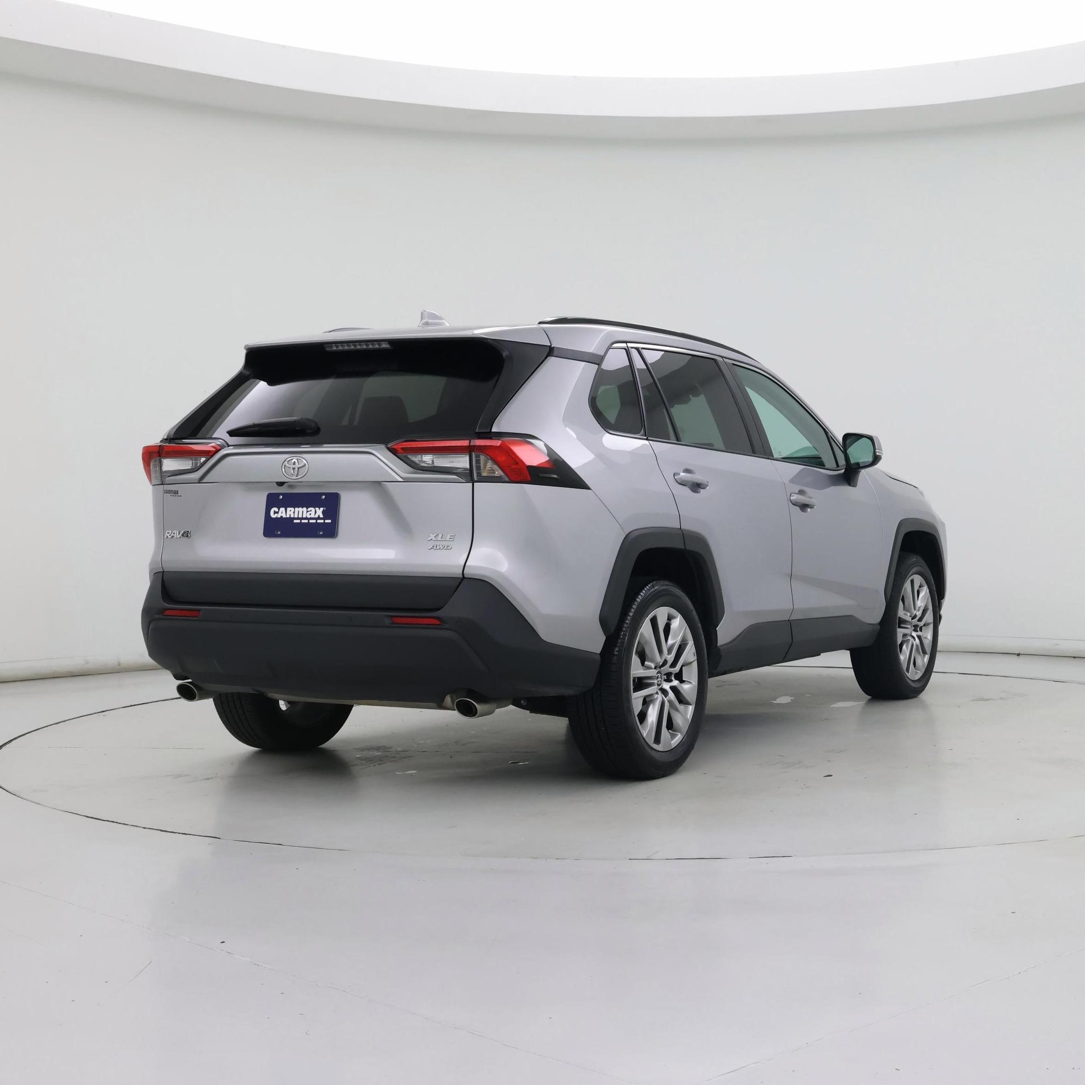 Thumbnail: 2024 Toyota RAV4 - 8