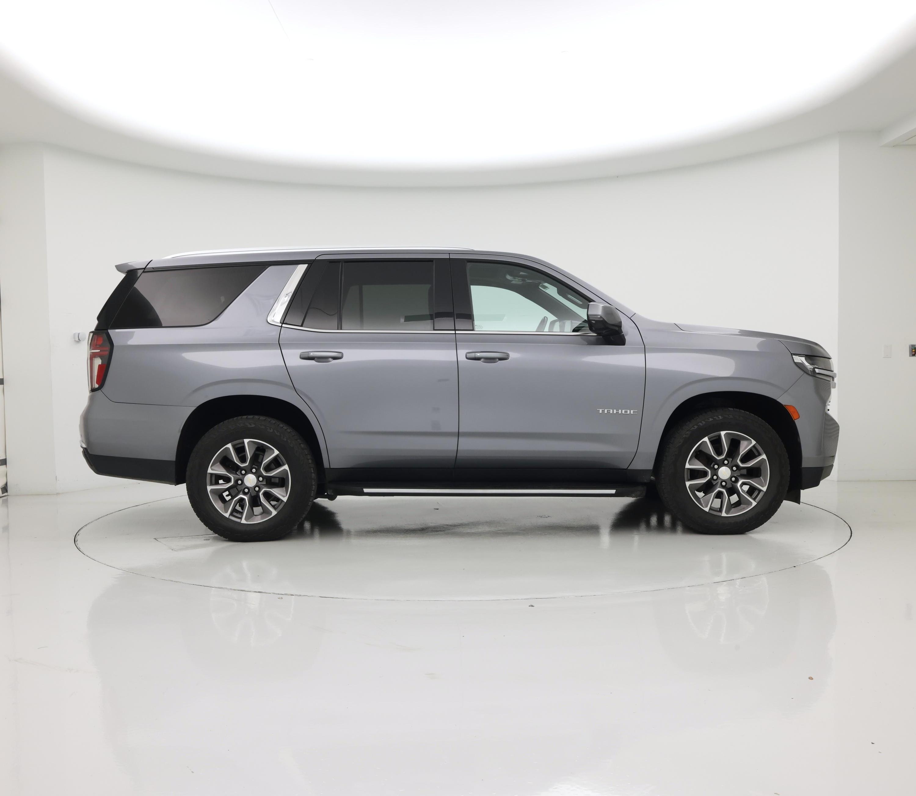 Thumbnail: 2022 Chevrolet Tahoe - 7