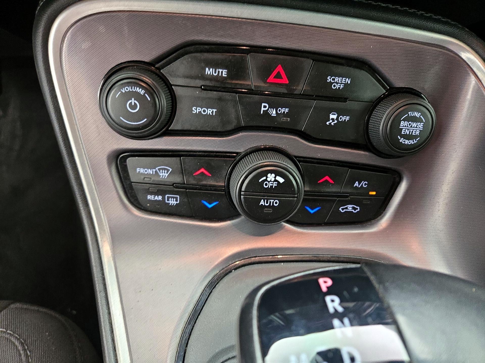 Thumbnail: 2021 Dodge Challenger - 15