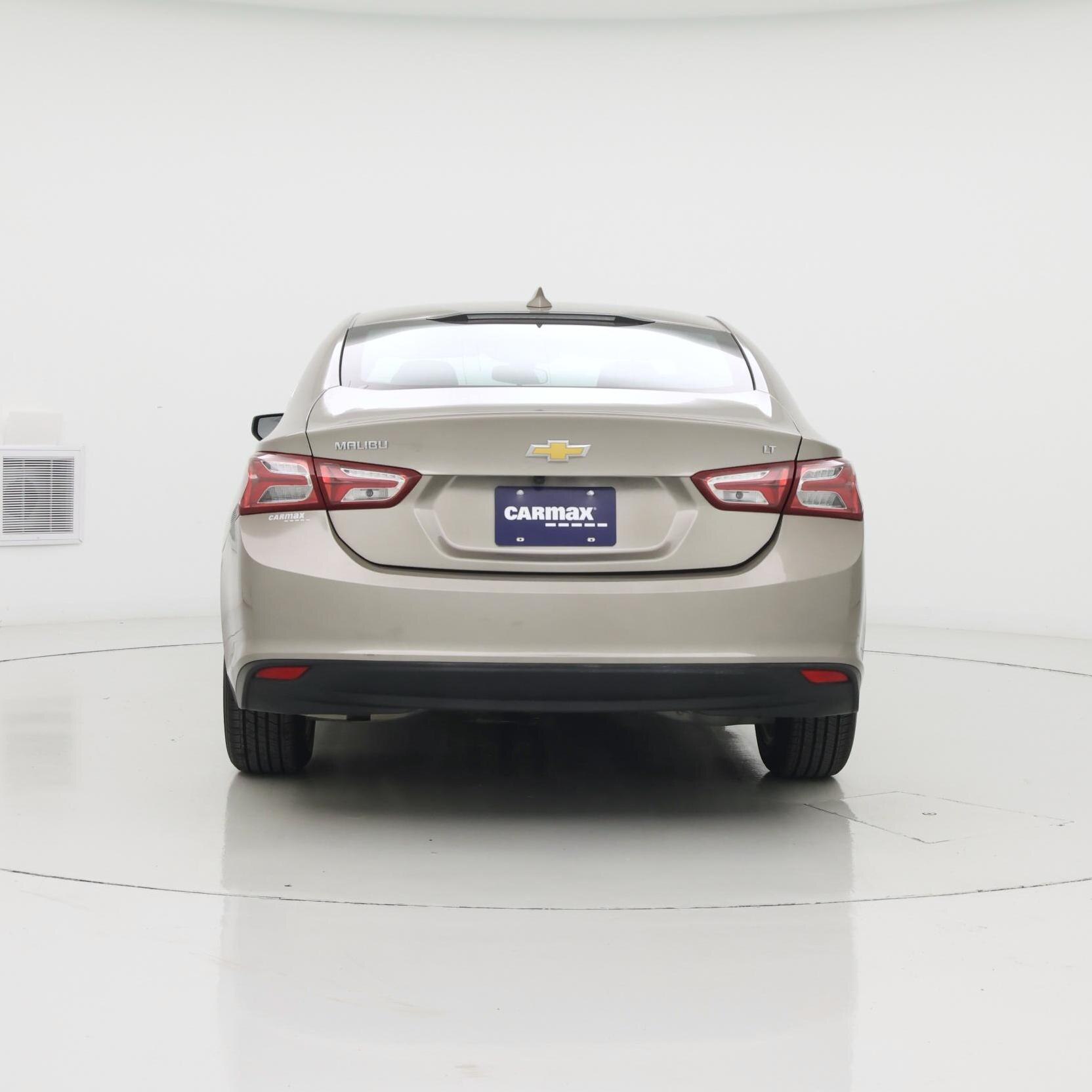 Thumbnail: 2022 Chevrolet Malibu - 6