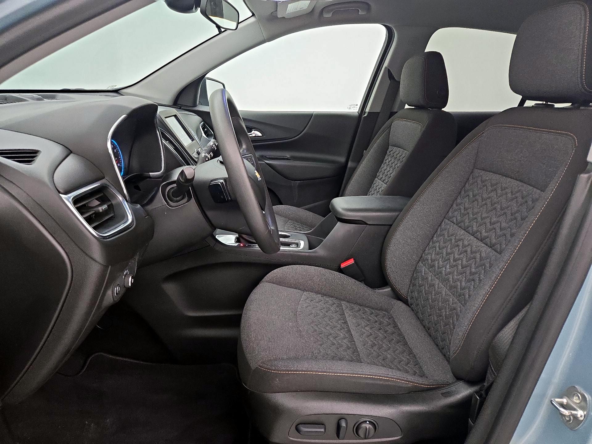Thumbnail: 2022 Chevrolet Equinox - 11