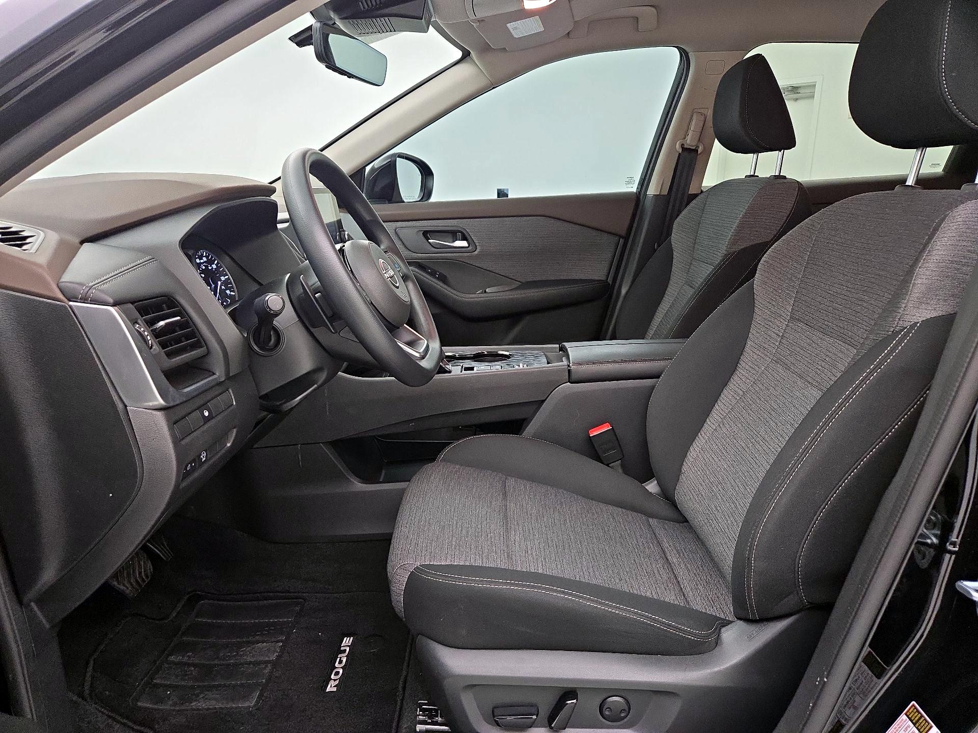 Thumbnail: 2023 Nissan Rogue - 11
