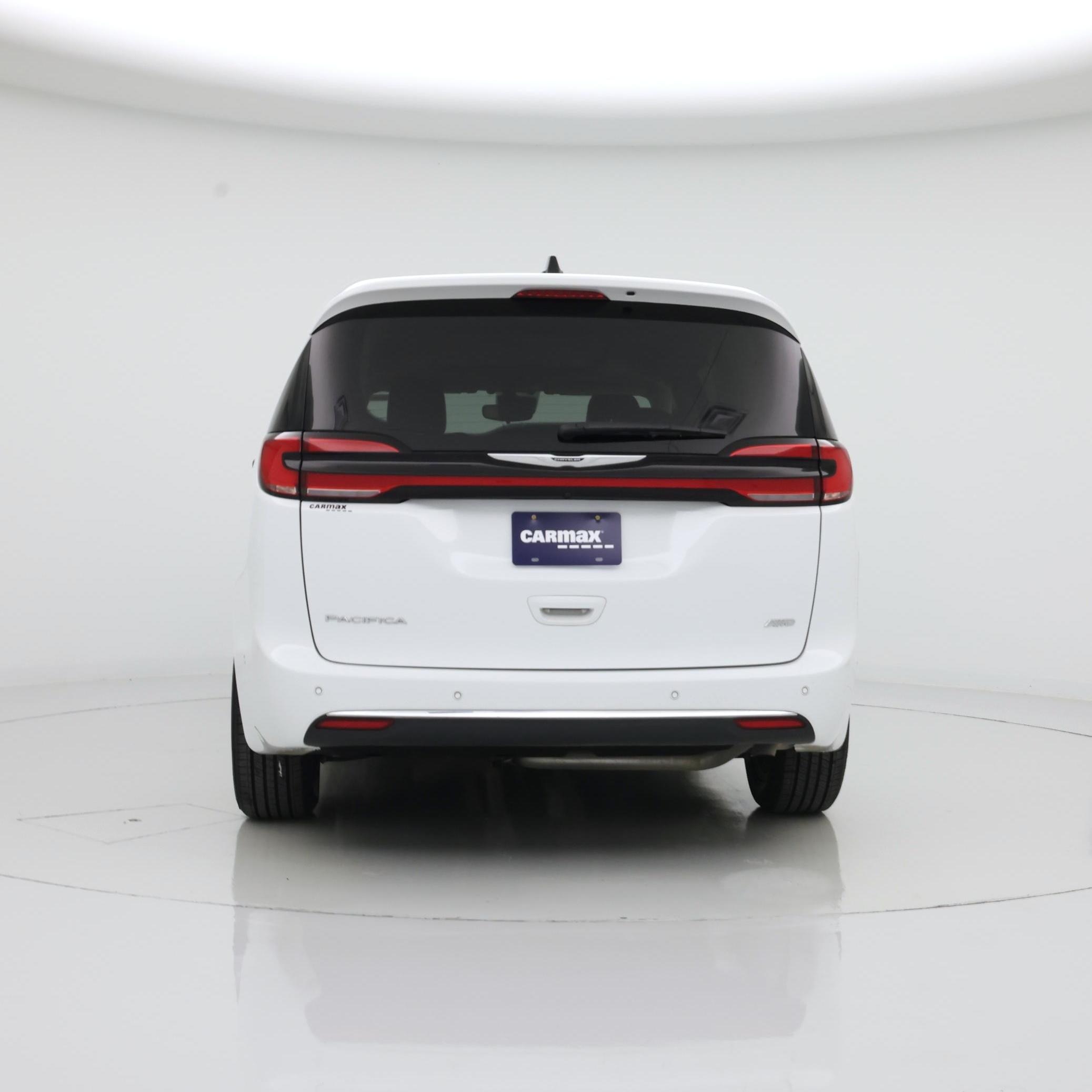 Thumbnail: 2024 Chrysler Pacifica - 6