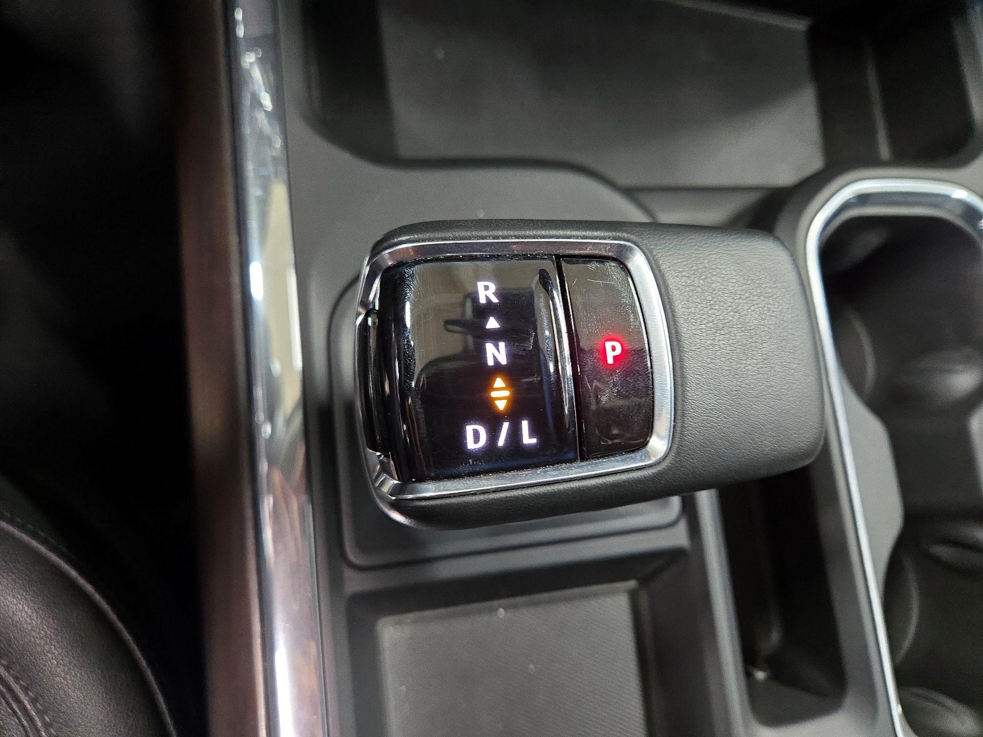 Thumbnail: 2023 GMC Sierra 1500 - 17