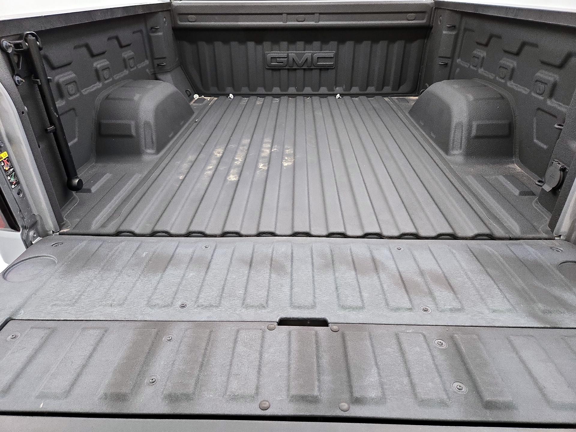 Thumbnail: 2023 GMC Sierra 1500 - 20