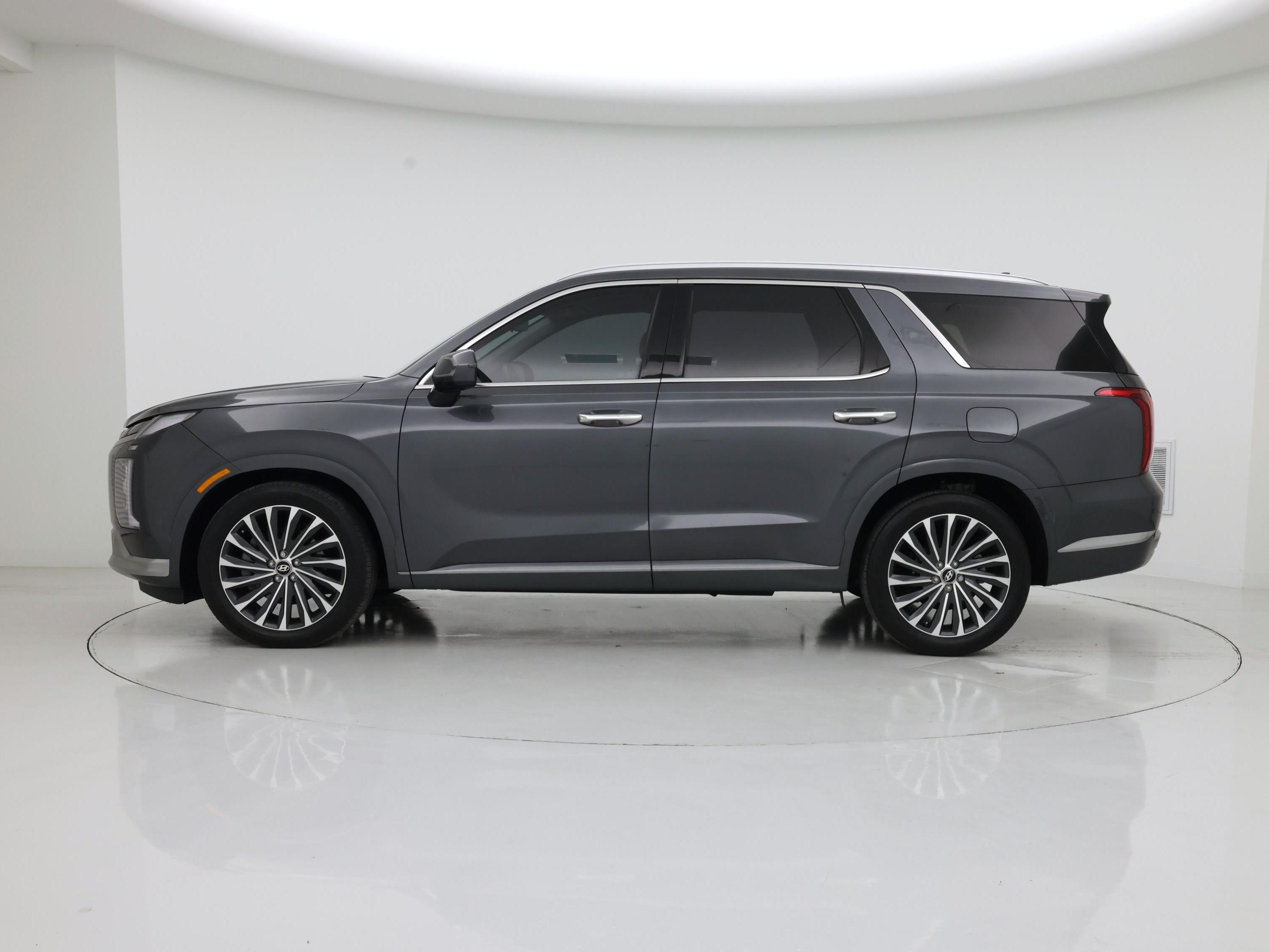 Thumbnail: 2023 Hyundai Palisade - 3
