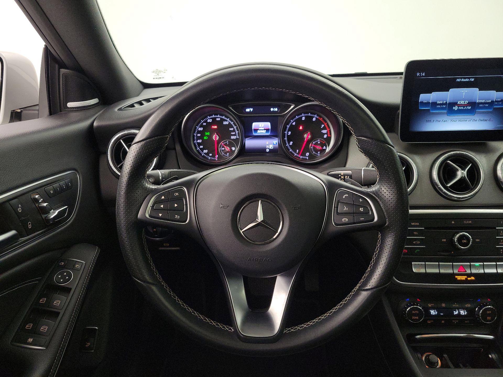 Thumbnail: 2017 Mercedes-Benz CLA - 10