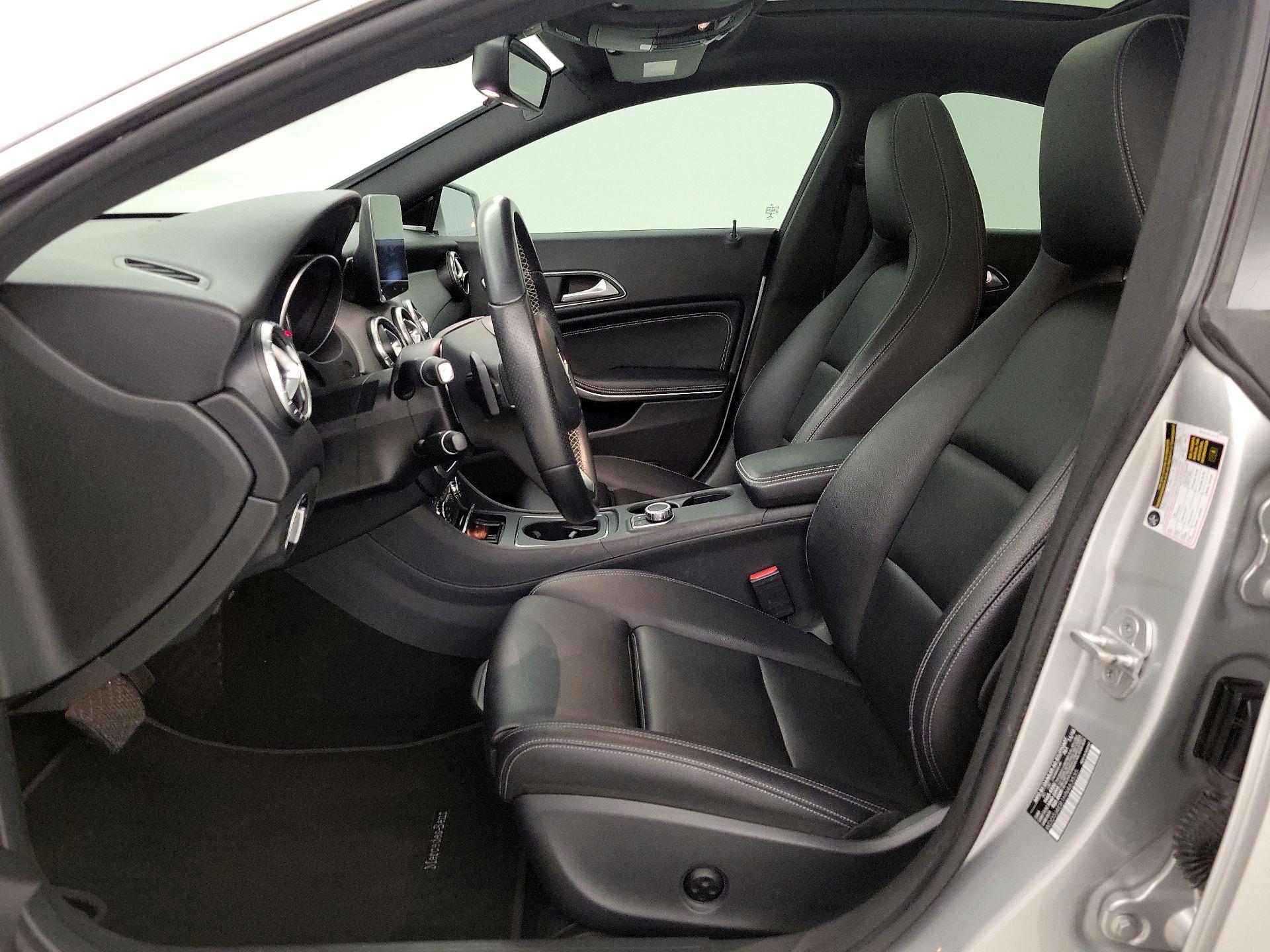 Thumbnail: 2017 Mercedes-Benz CLA - 11